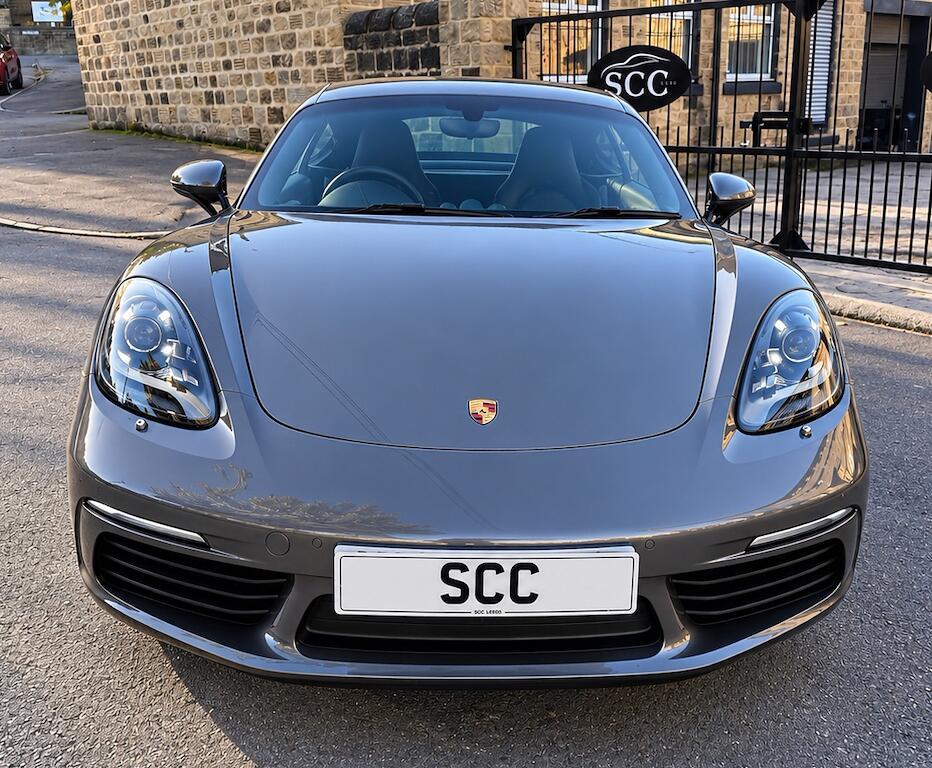 Porsche 718 Cayman - Image 4
