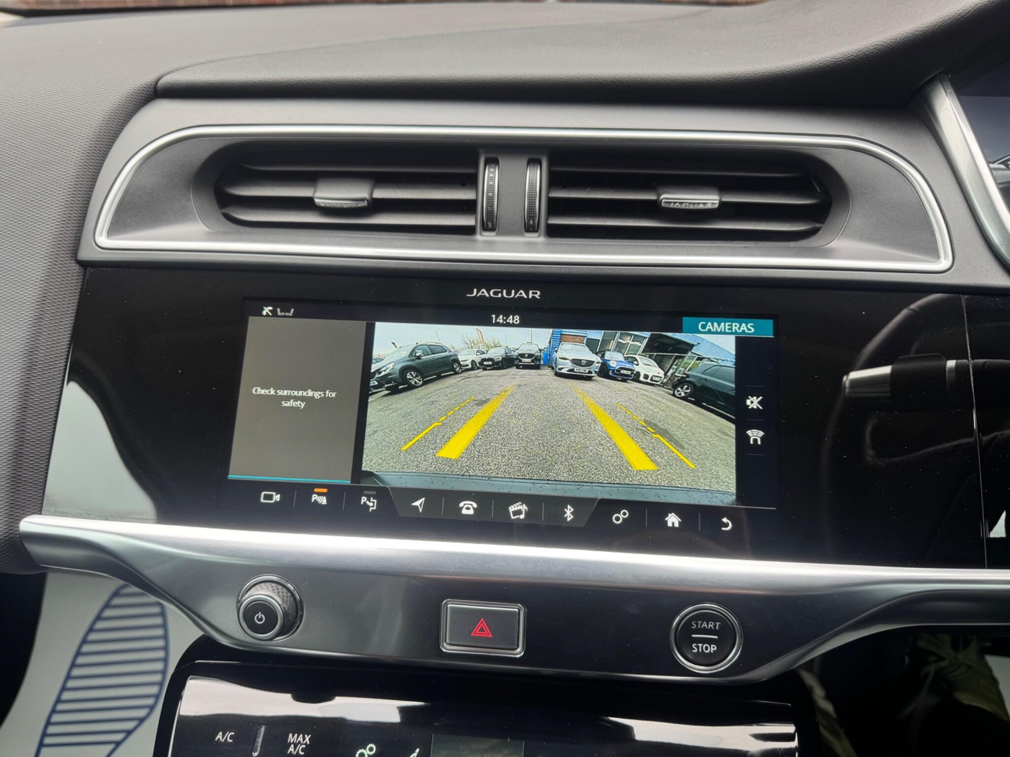 Jaguar I-Pace - Image 51