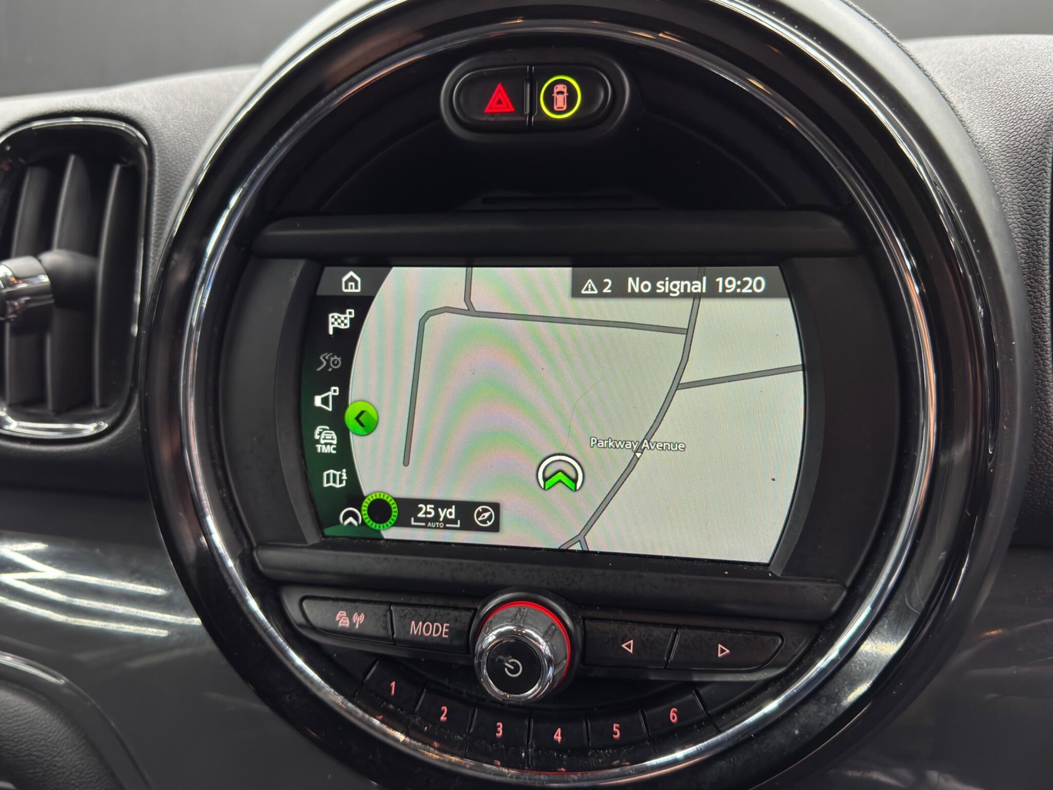 MINI Countryman - Image 28