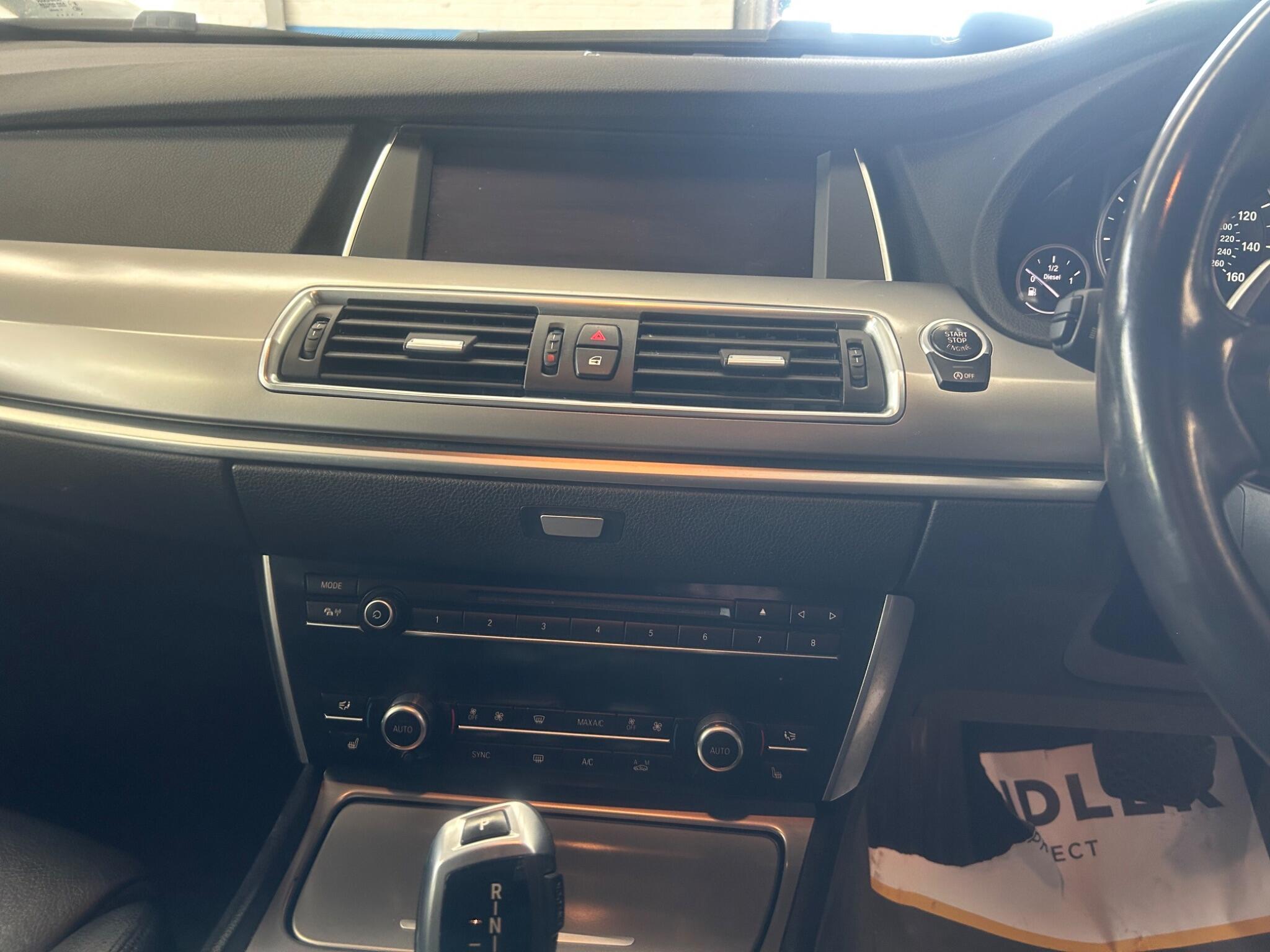 BMW 5 SERIES GRAN TURISMO - Image 13