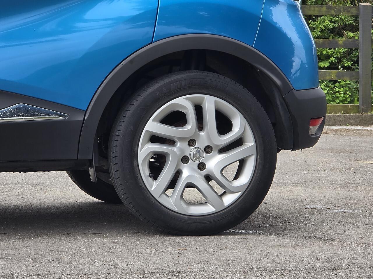 Renault Captur - Image 20
