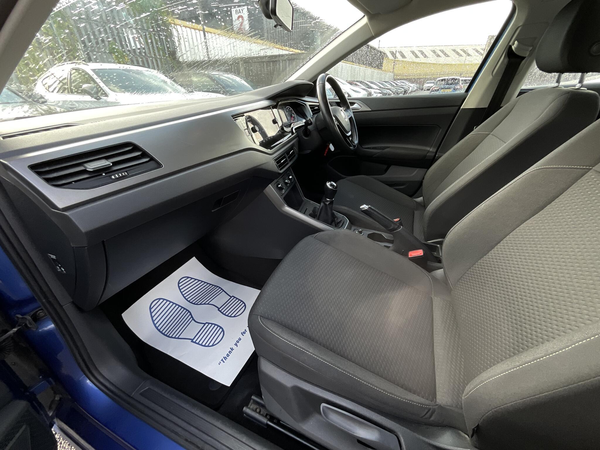 Volkswagen Polo - Image 16