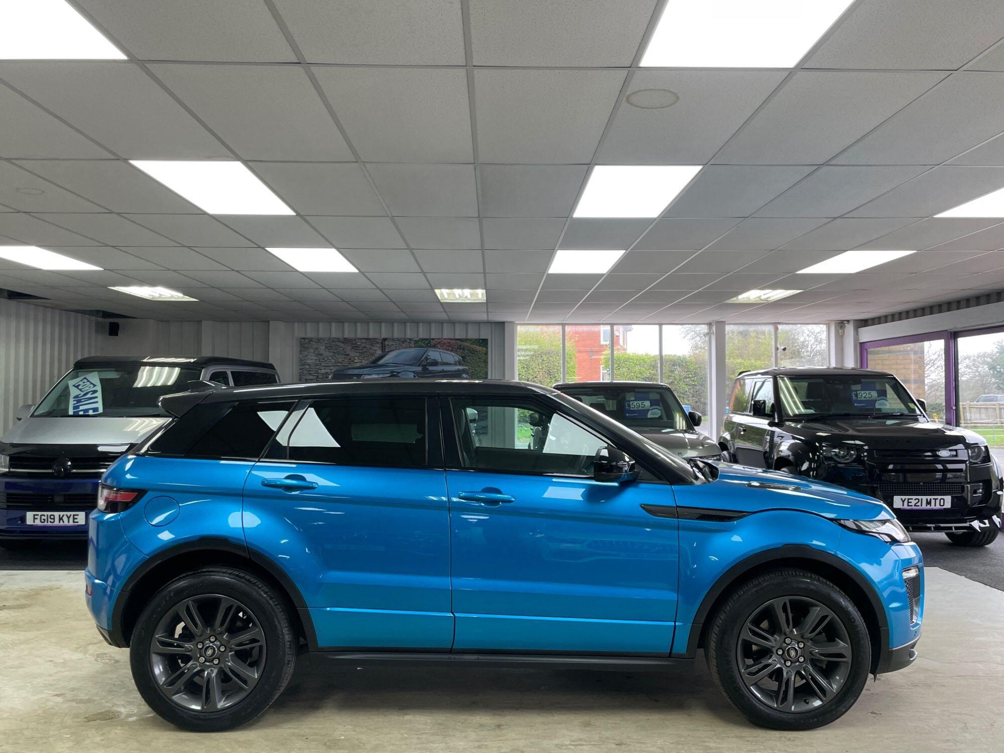 Land Rover Range Rover Evoque - Image 12