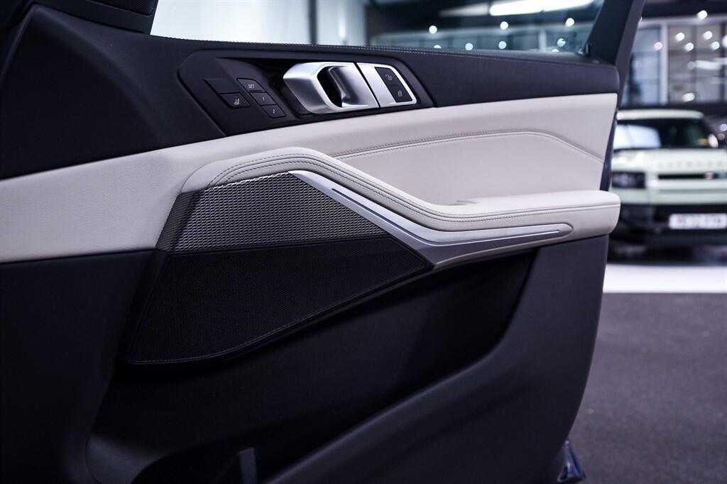 BMW X5 - Image 26