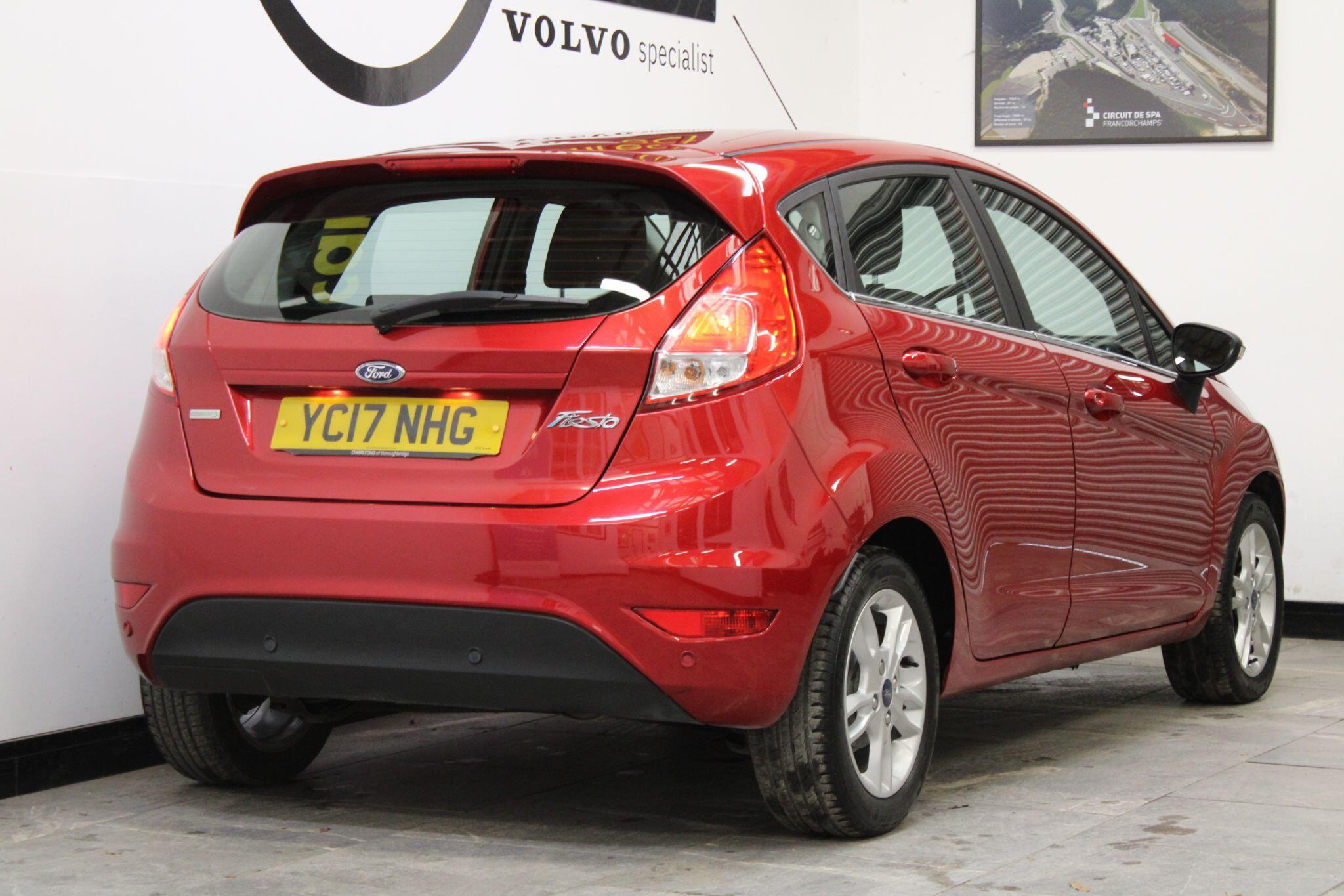 Ford Fiesta - Image 12