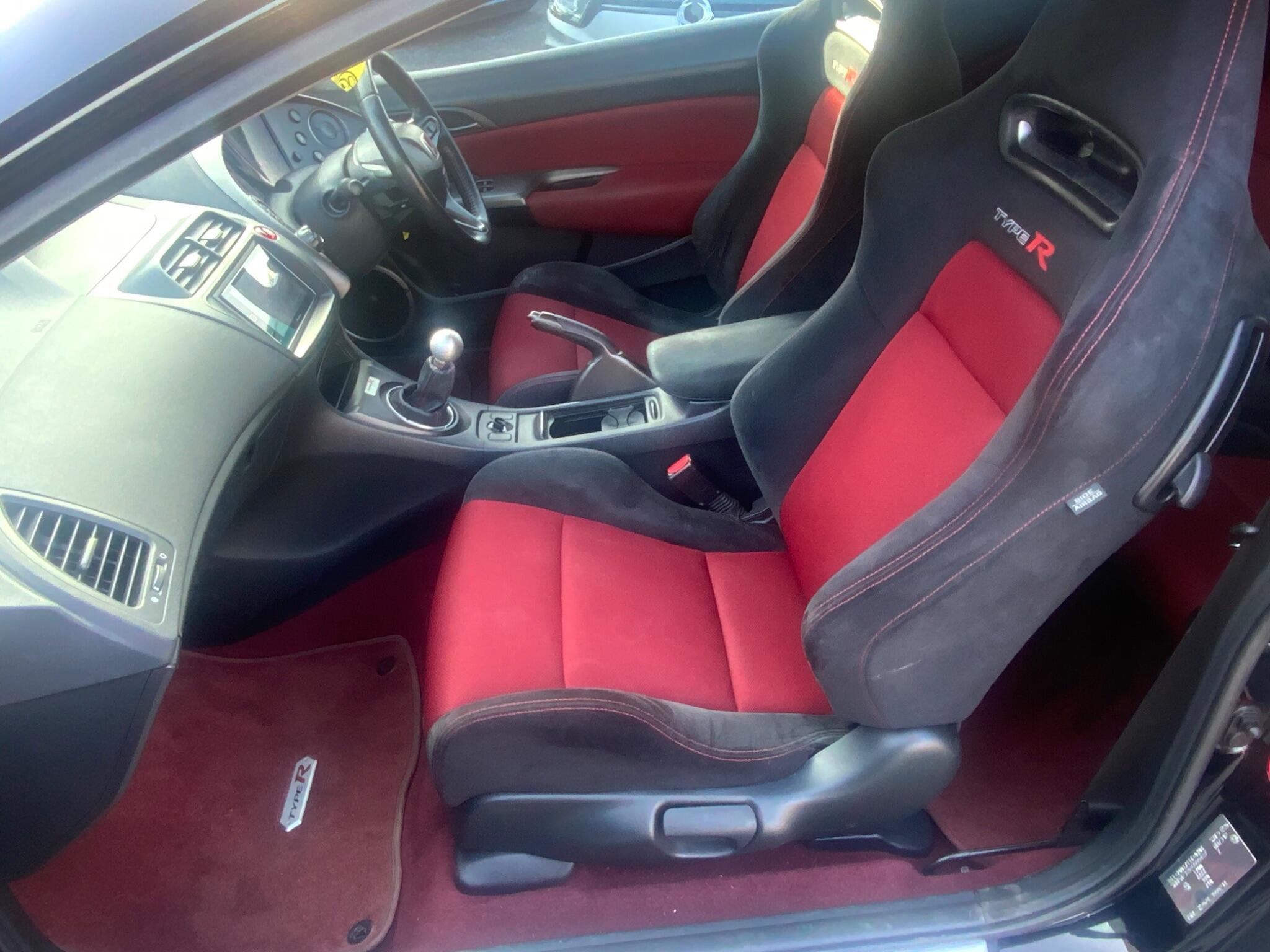 Honda Civic - Image 37