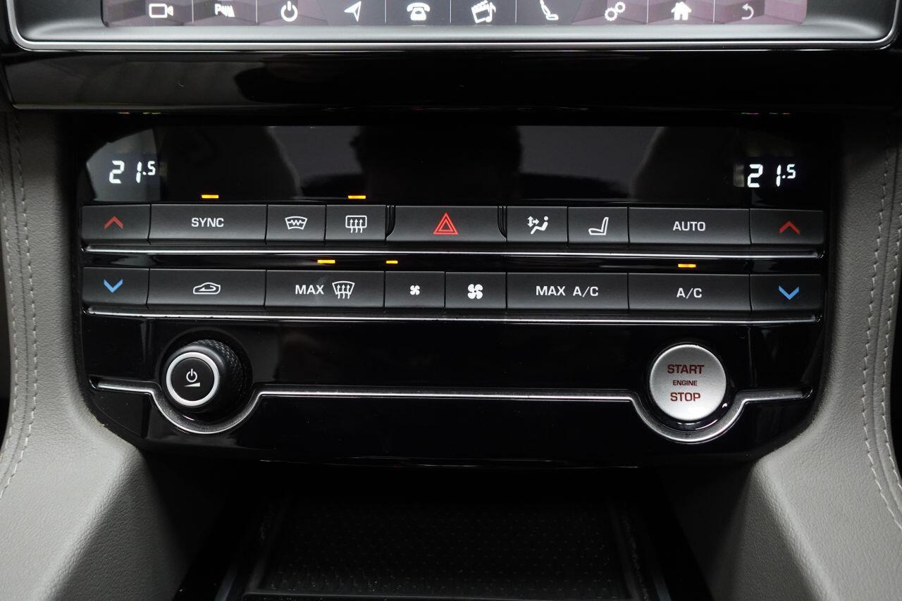 Jaguar F-Pace - Image 37