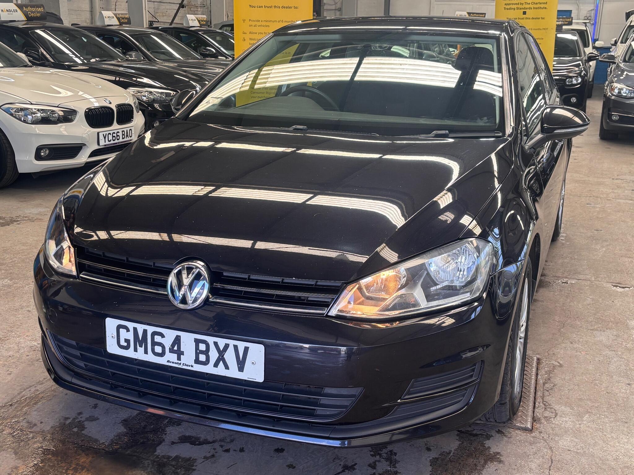 Volkswagen Golf - Image 10