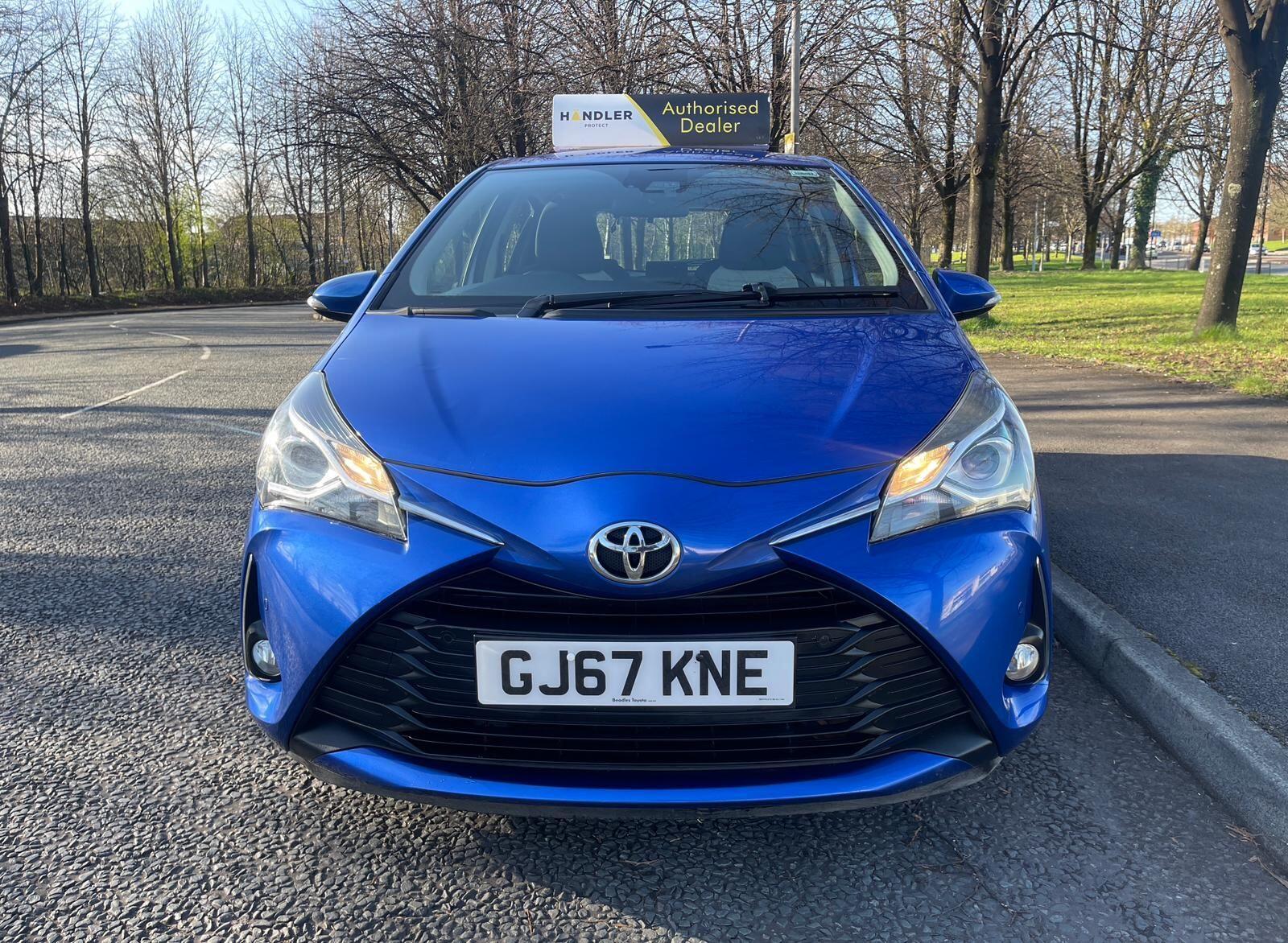 Toyota Yaris - Image 2
