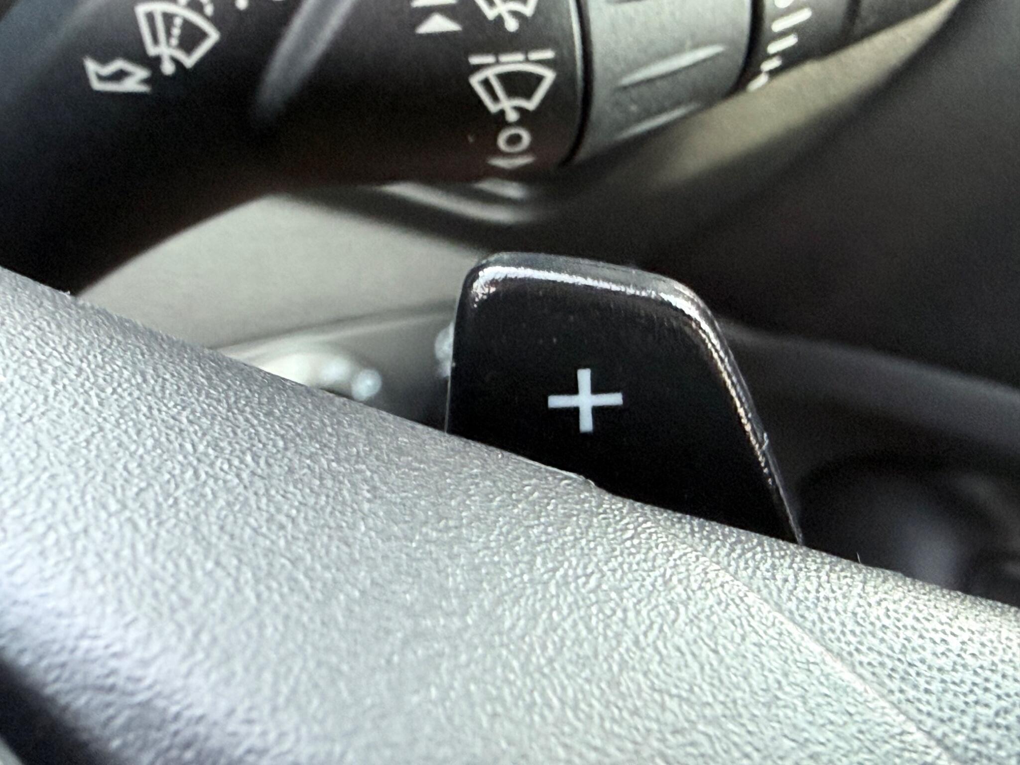 Ford Kuga - Image 53