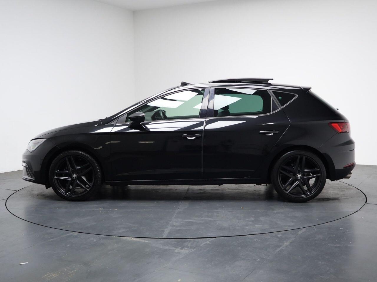 SEAT Leon - Image 8