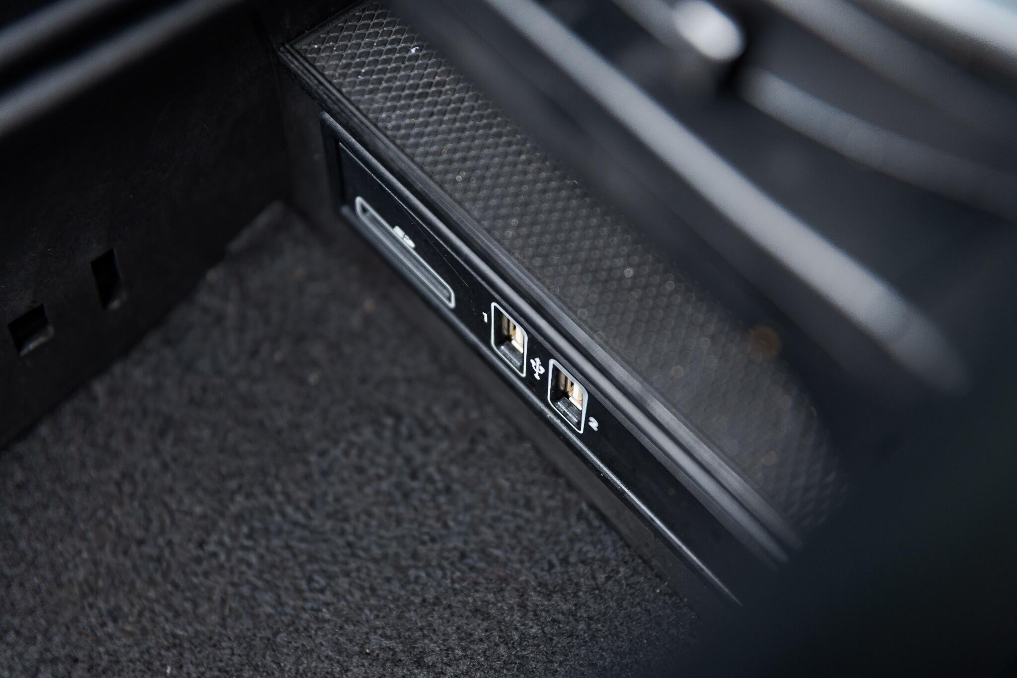 Mercedes C Class - Image 53