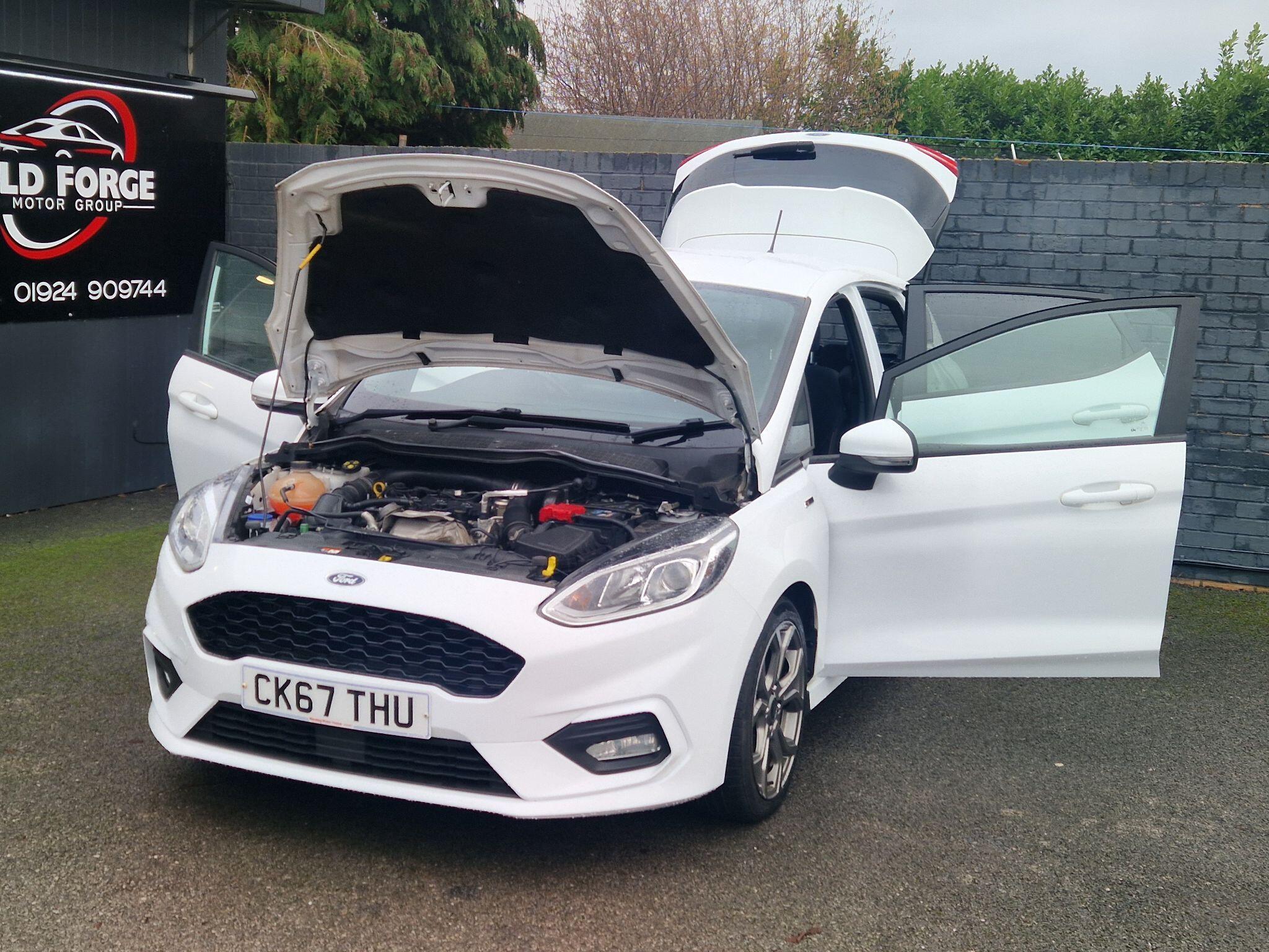 Ford Fiesta - Image 14