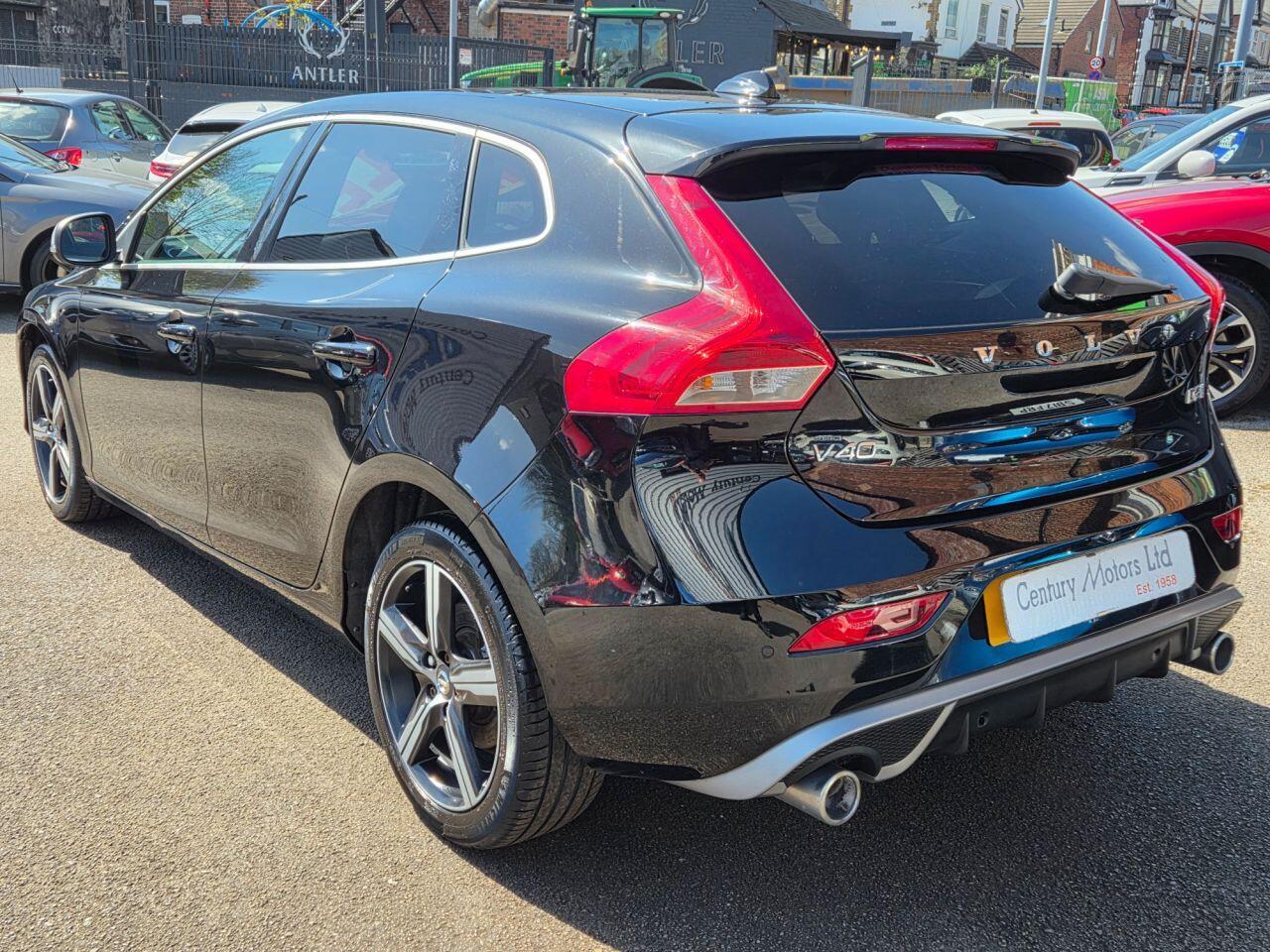 Volvo V40 - Image 5