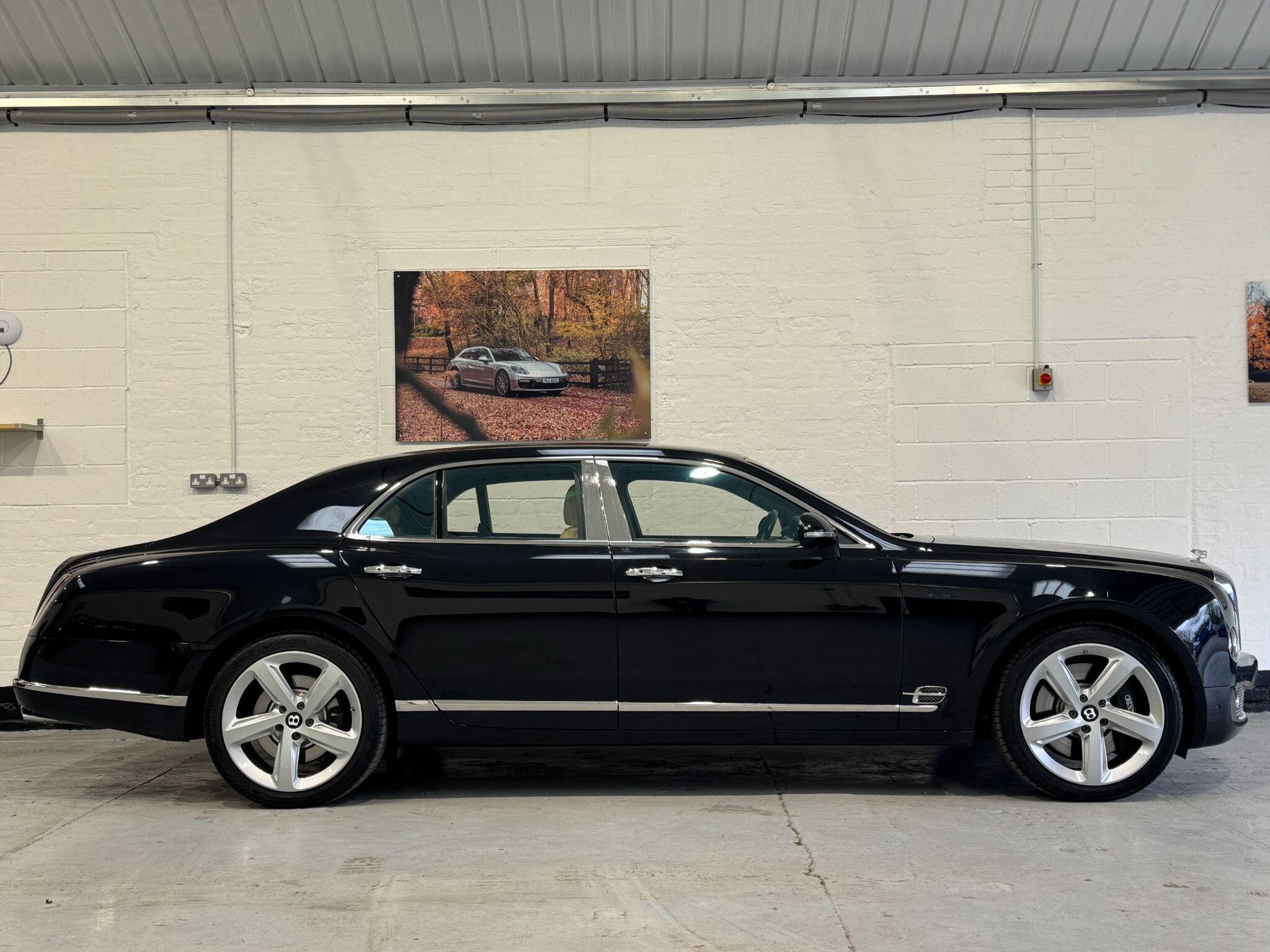 Bentley Mulsanne - Image 8