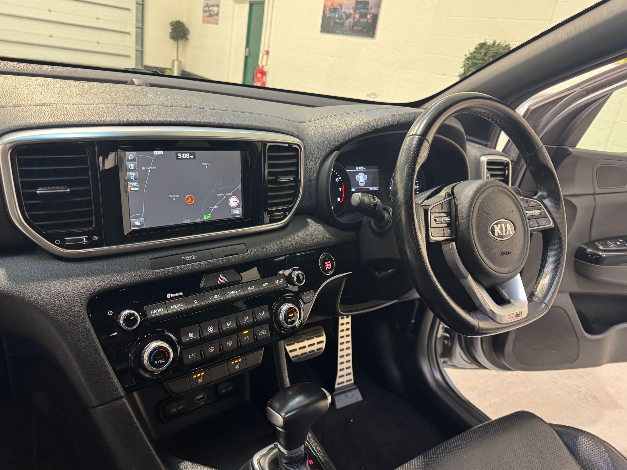 Kia Sportage - Image 76