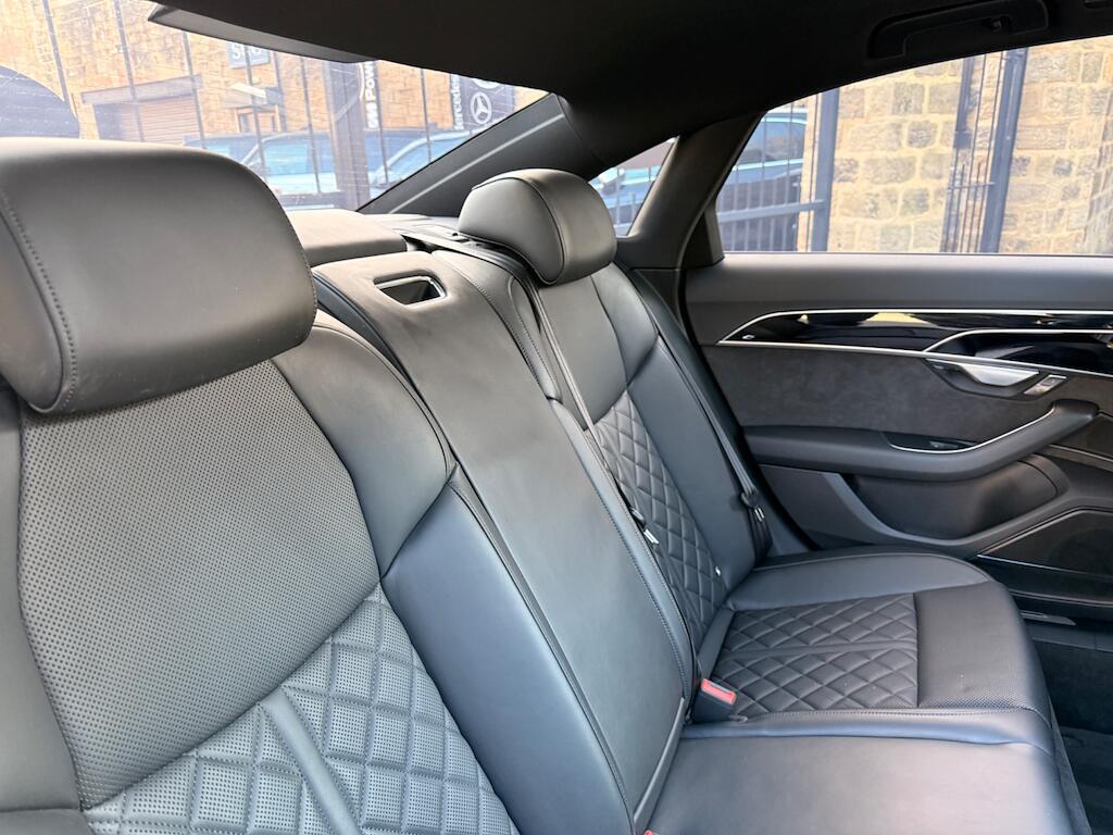 Audi A8 - Image 54