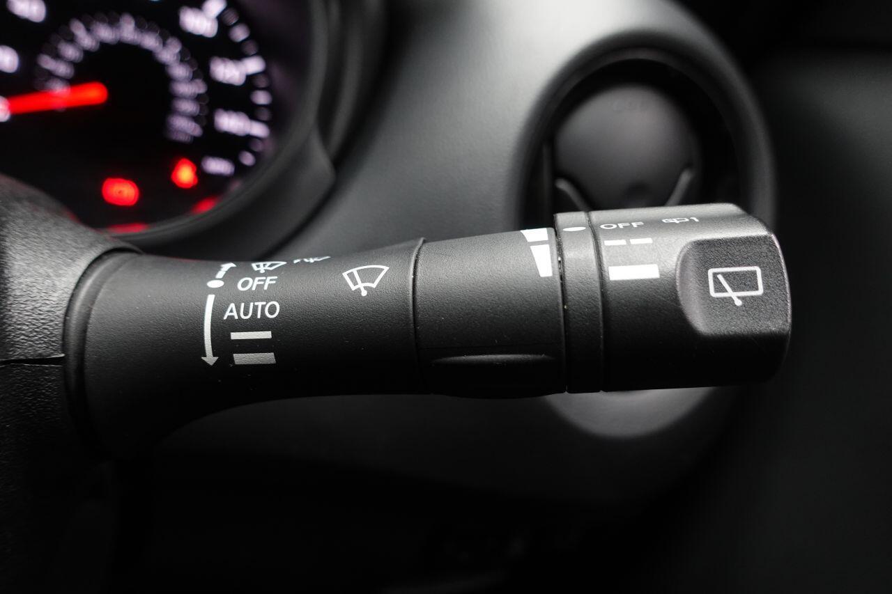 Nissan Juke - Image 36