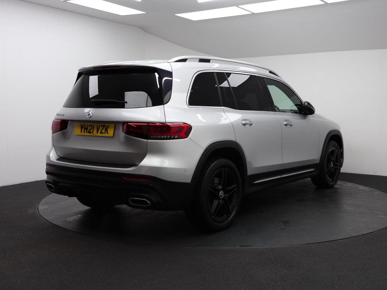 Mercedes-benz GLB - Image 12