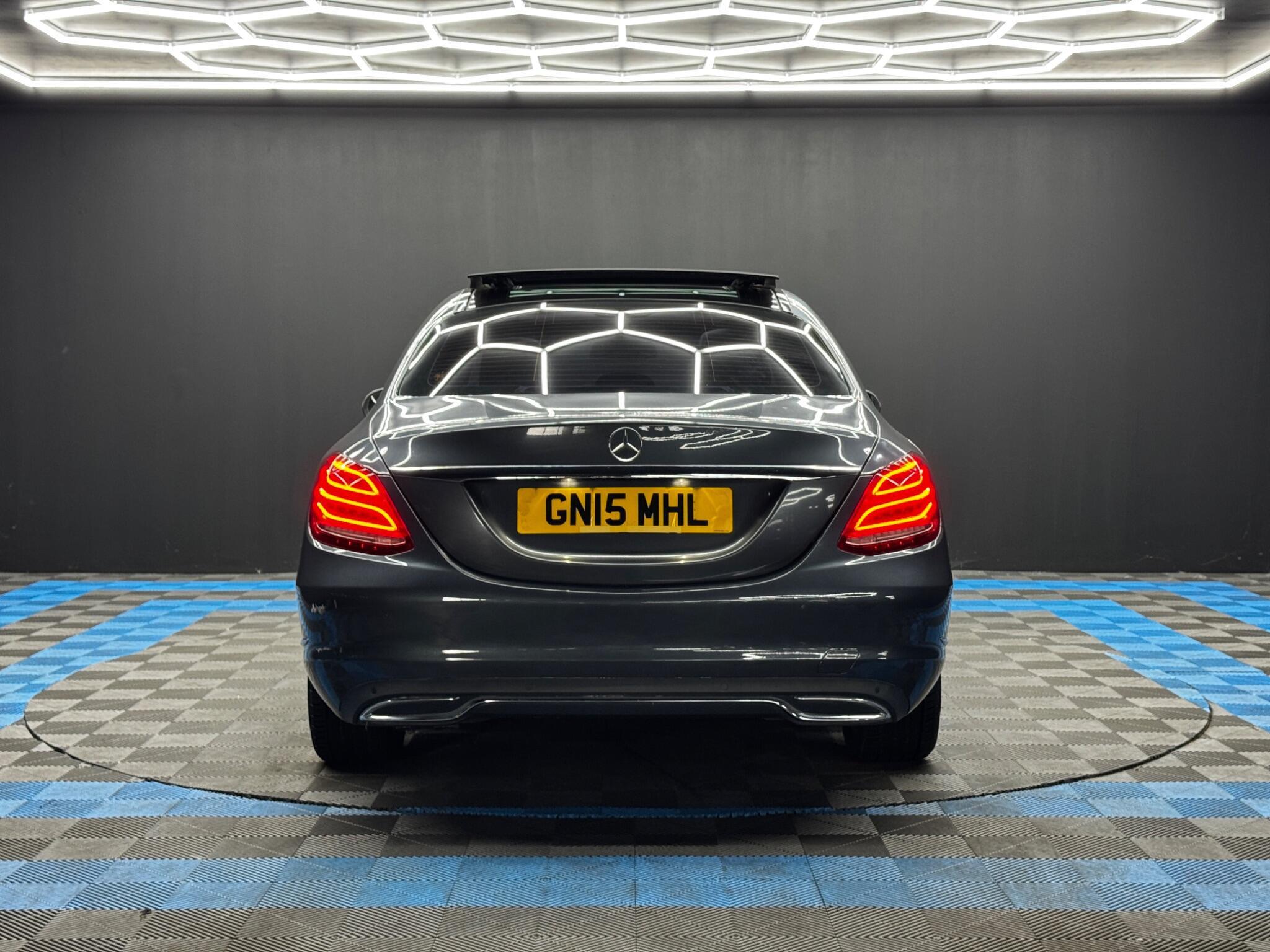 Mercedes C Class - Image 6