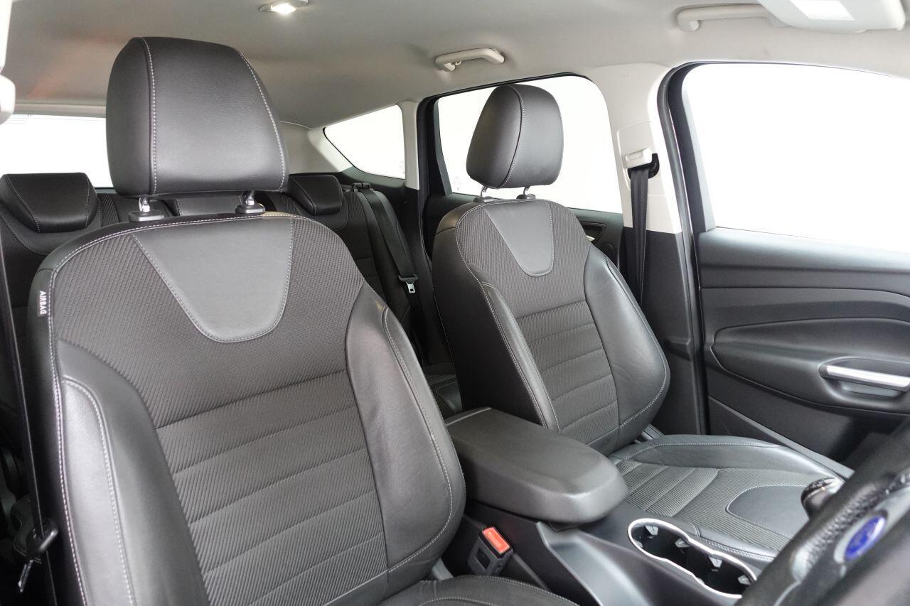 Ford Kuga - Image 3