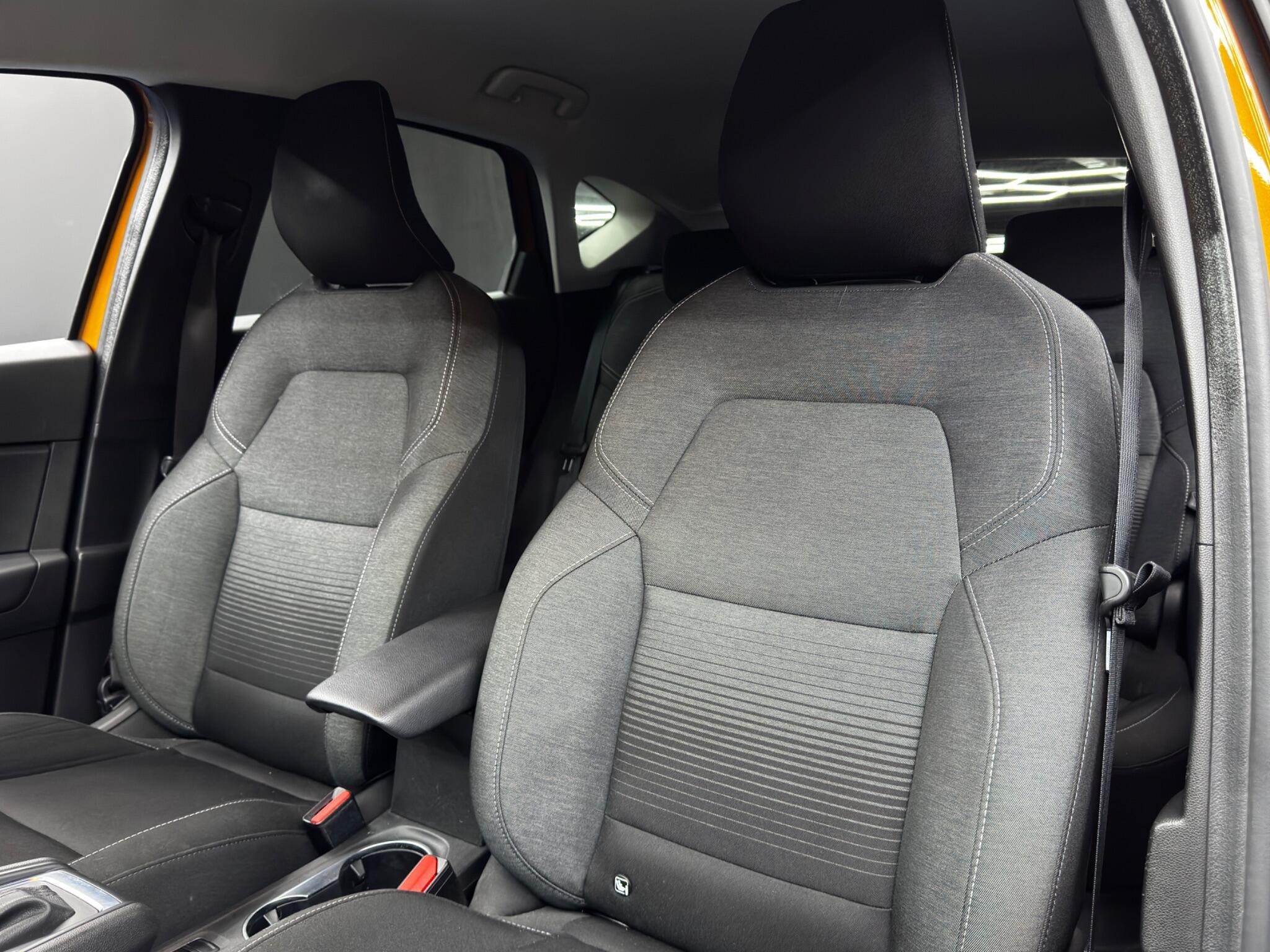 Renault Captur - Image 14