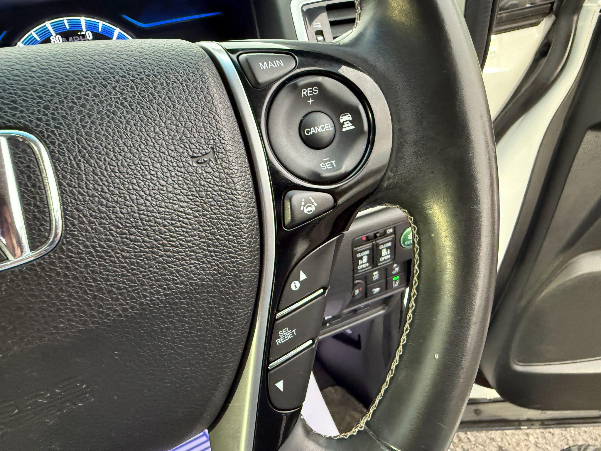 Honda Odyssey - Image 61