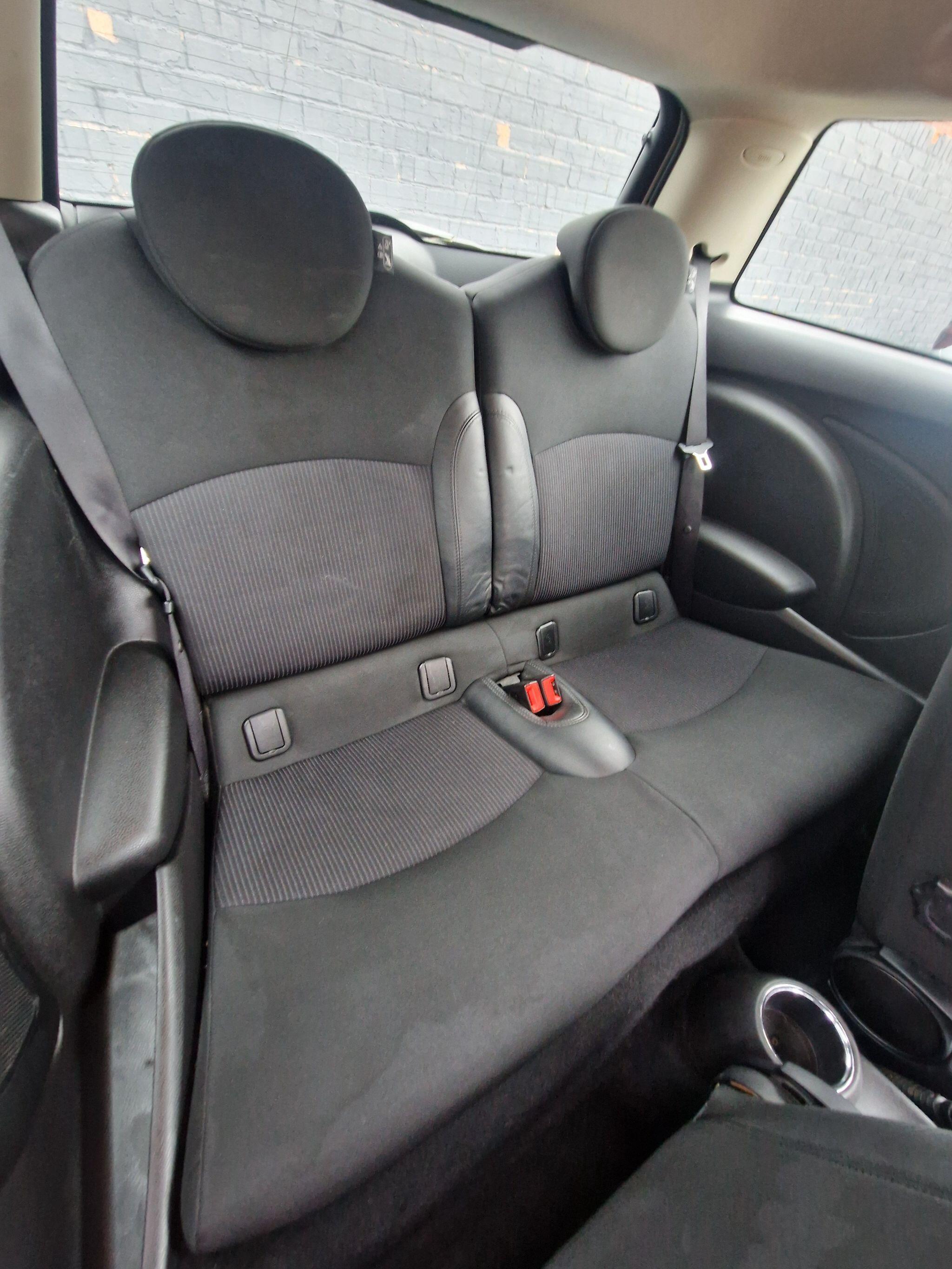 MINI Hatch - Image 33