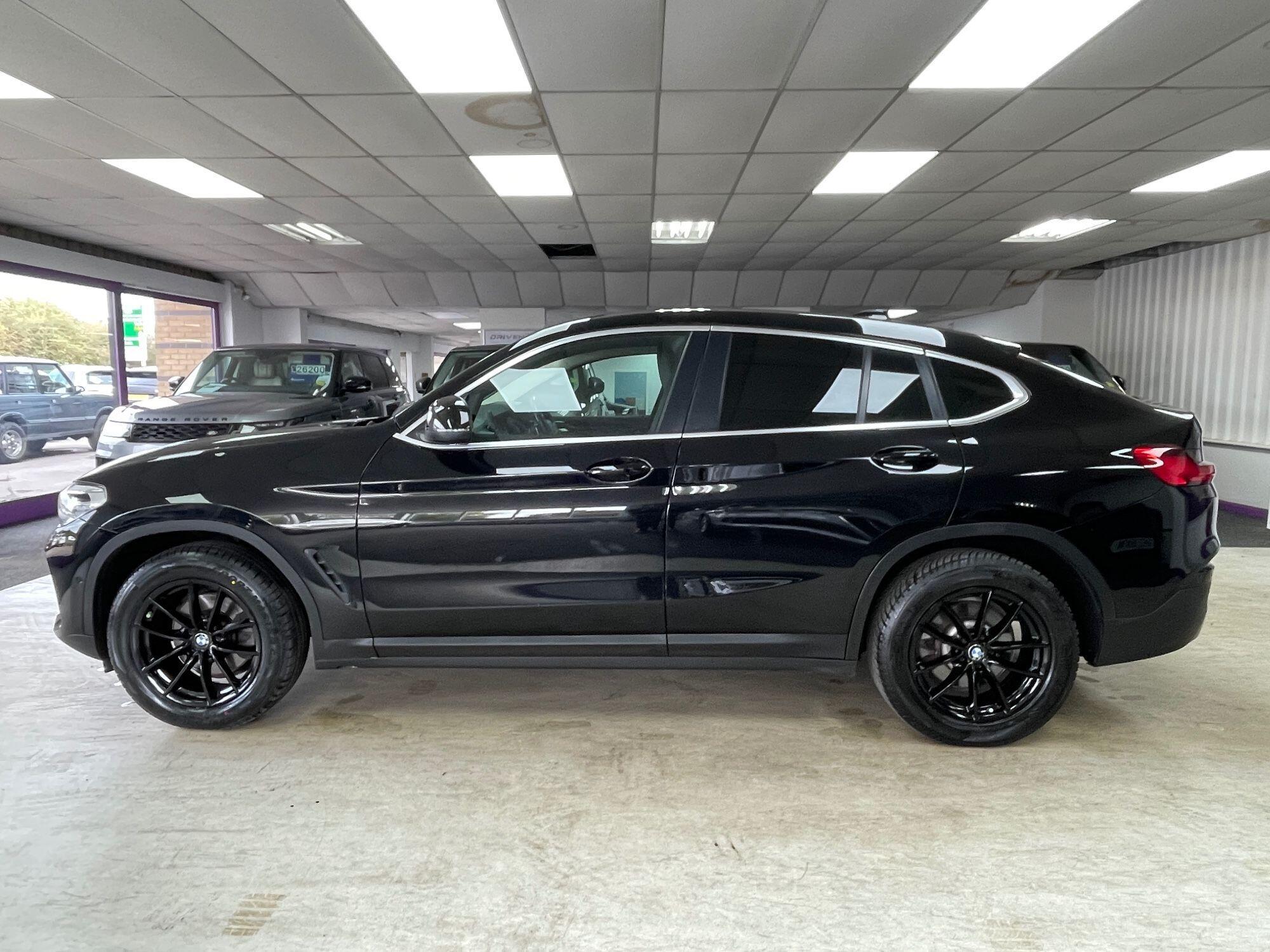 BMW X4 - Image 11