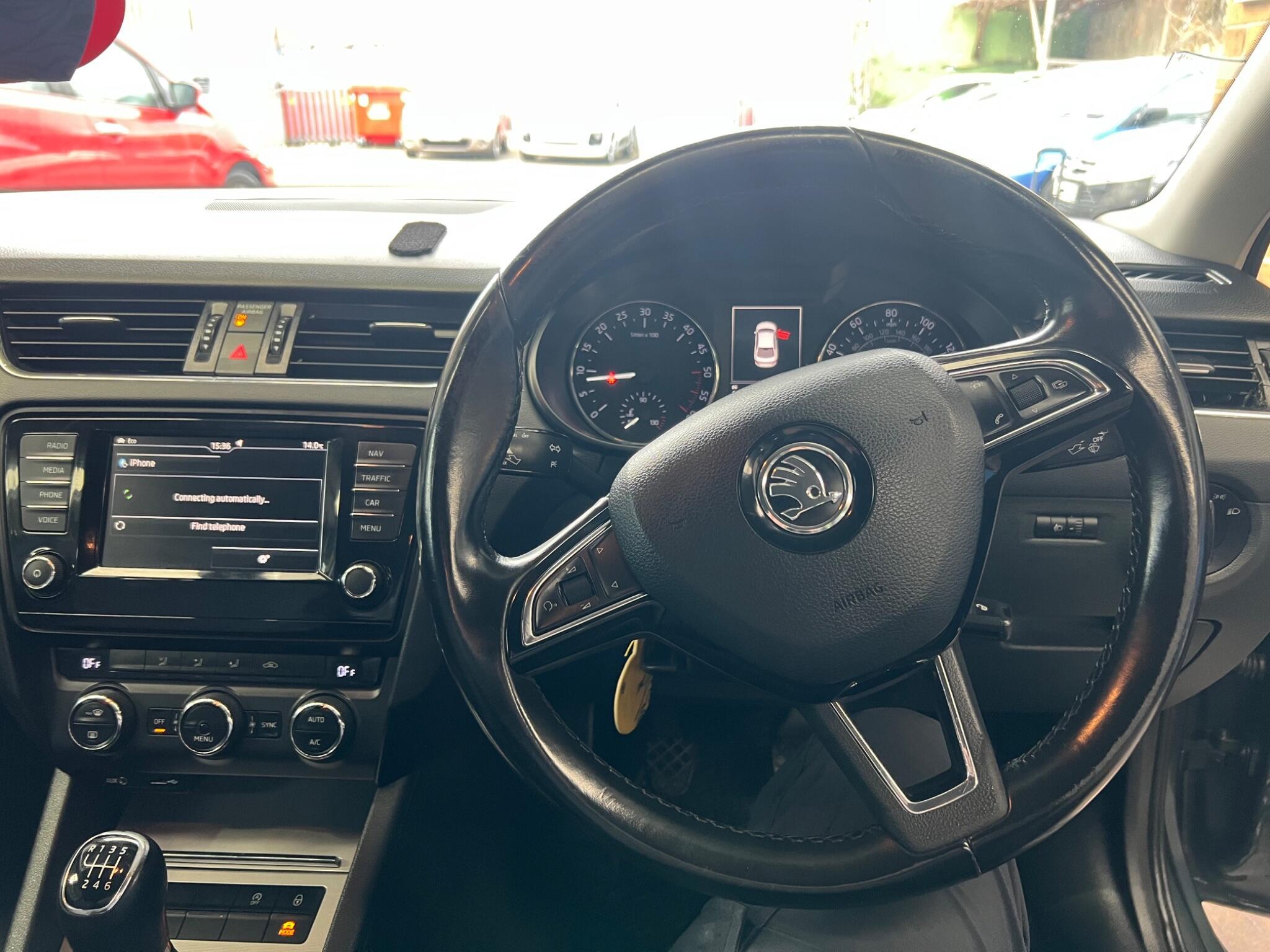 Skoda Octavia - Image 24