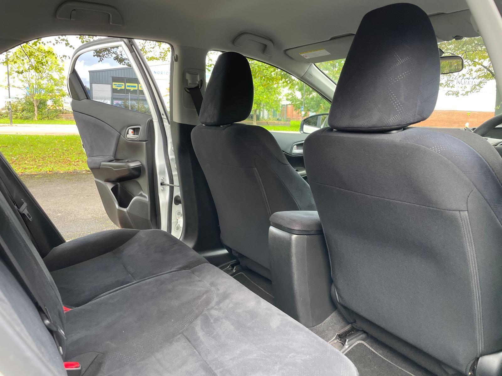 Honda Civic - Image 18