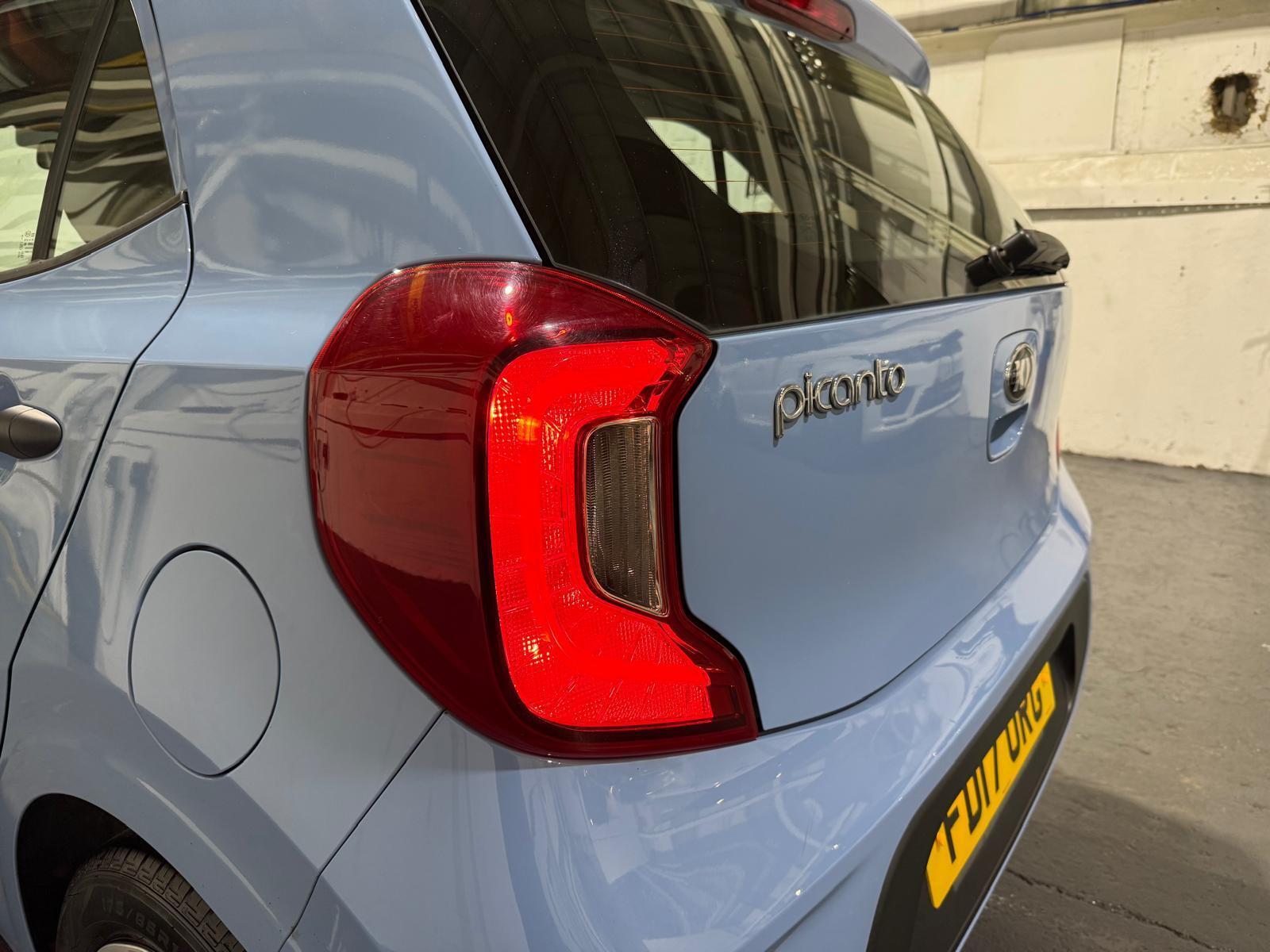 Kia Picanto - Image 8