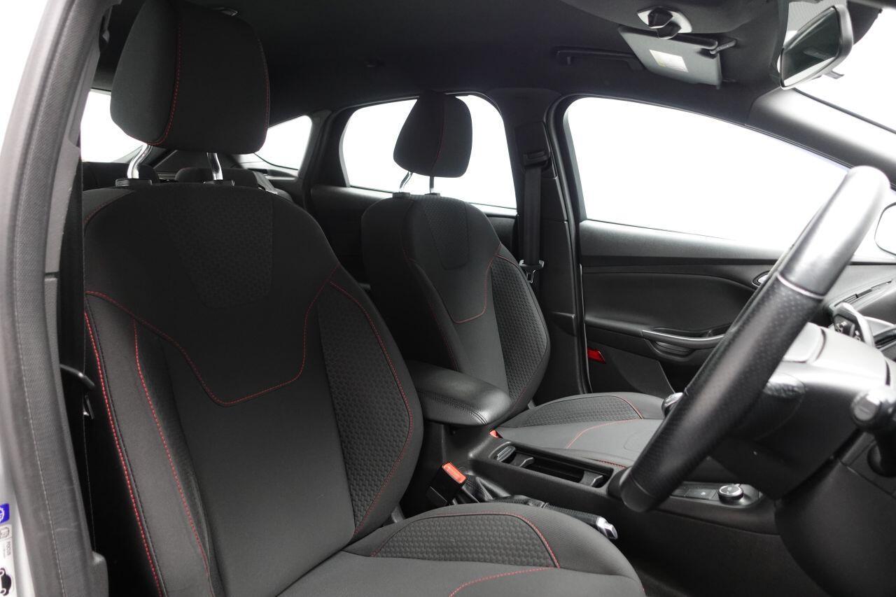 Ford Focus - Image 3