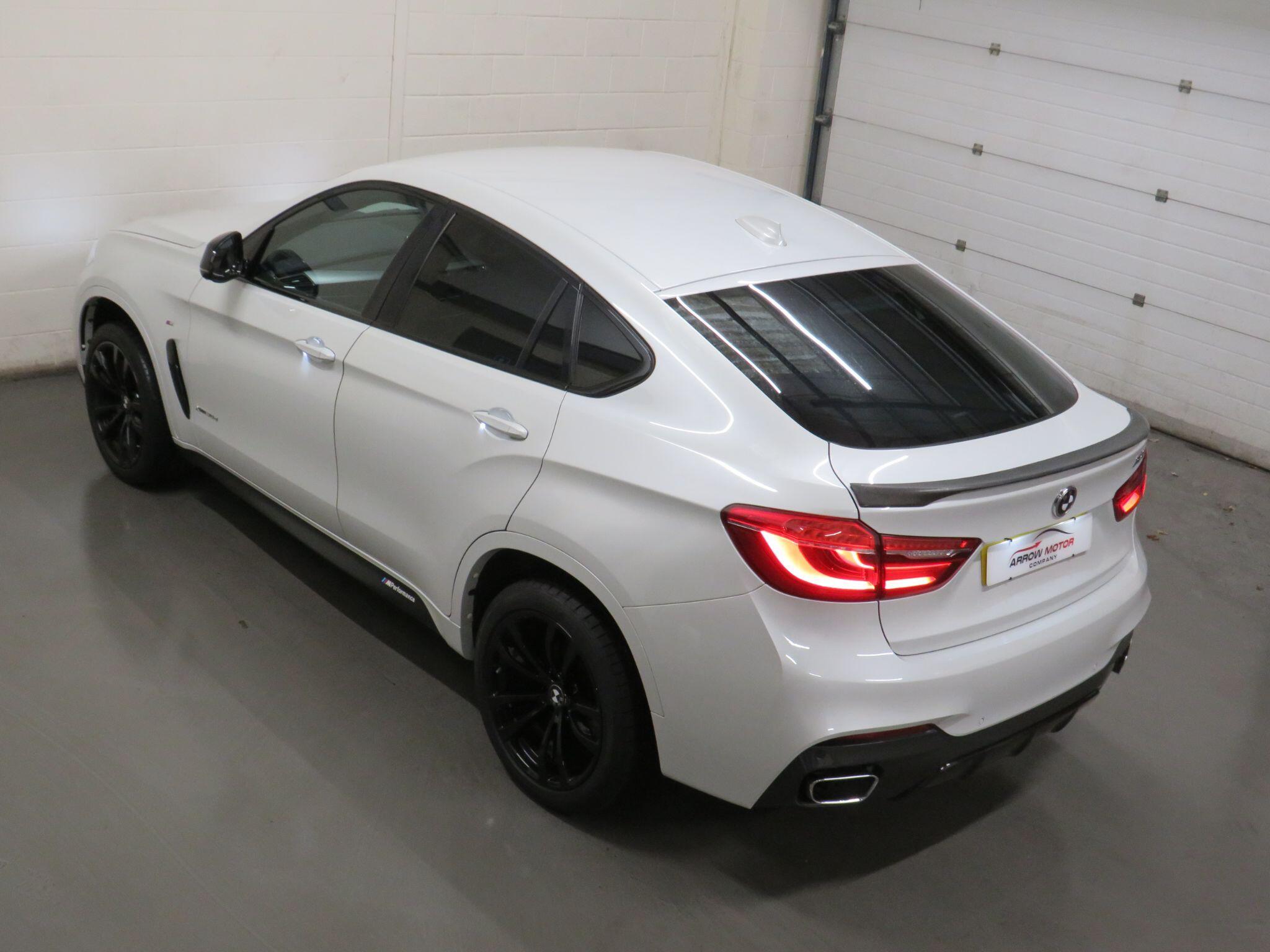 BMW X6 - Image 14