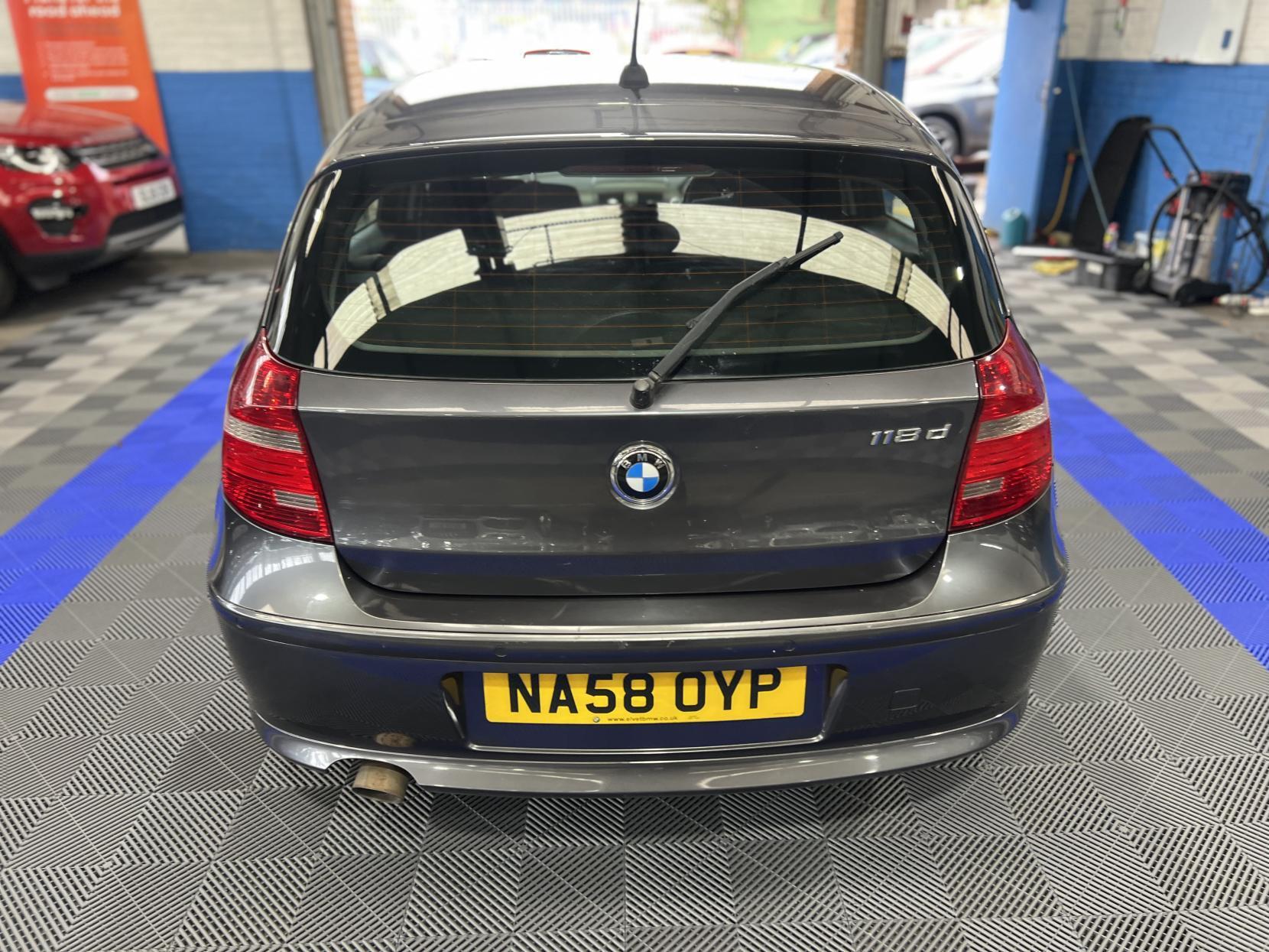 BMW 1 Series - Image 5