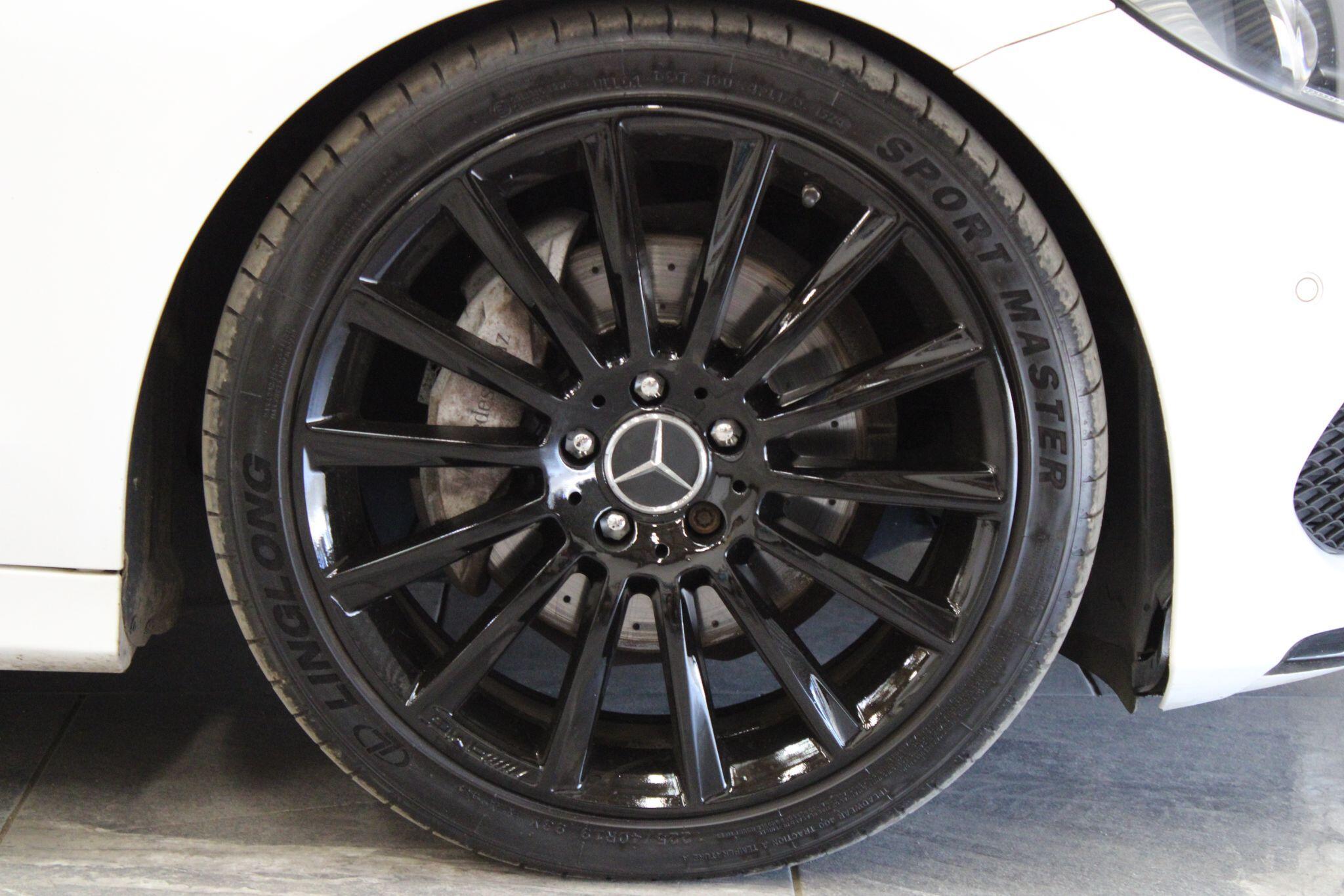 Mercedes C Class - Image 9