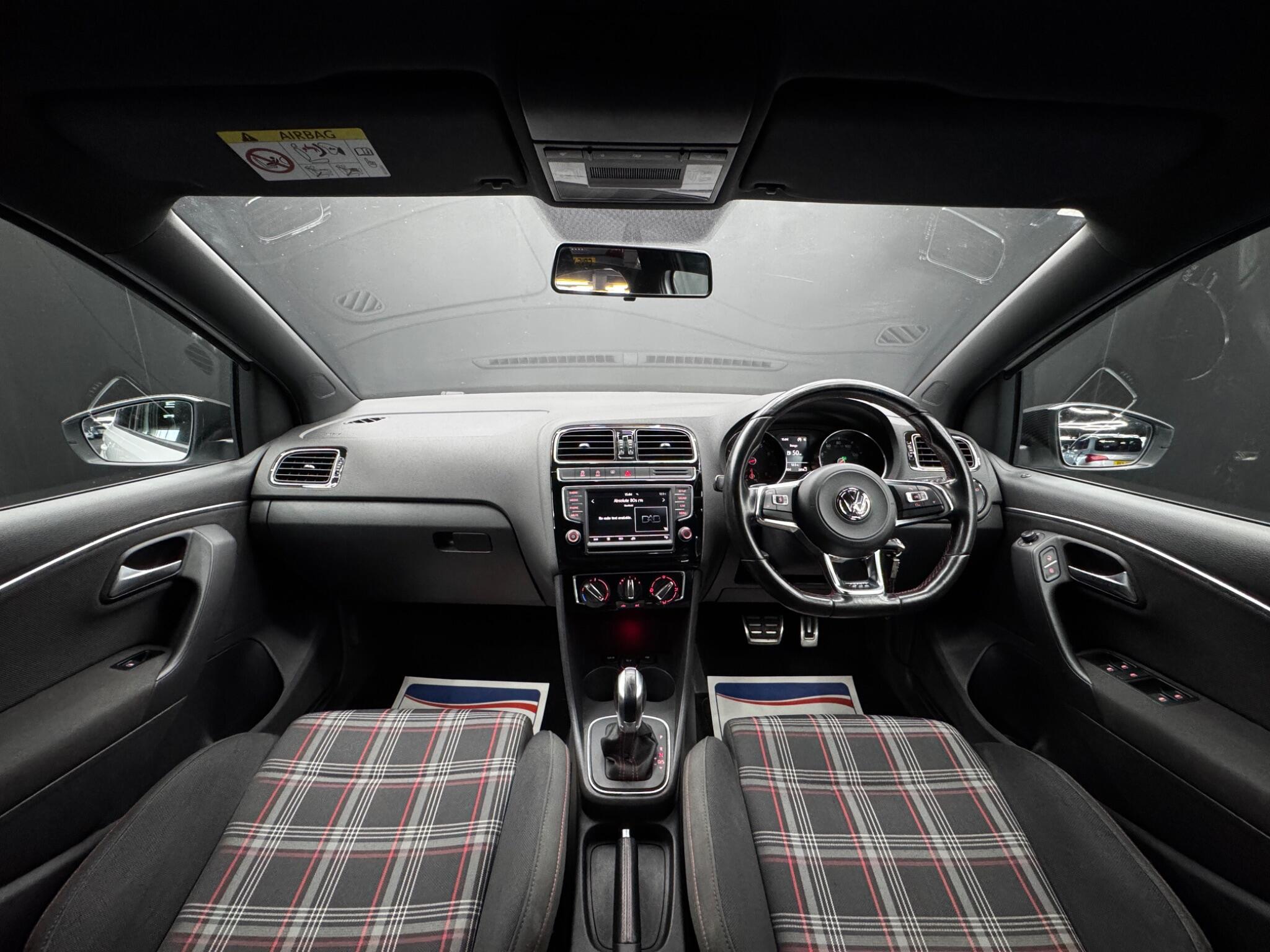 Volkswagen Polo - Image 17