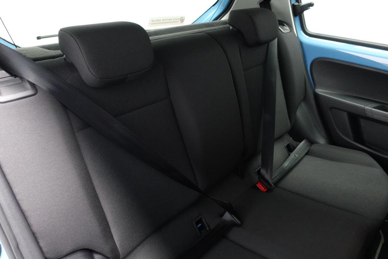 Volkswagen e-up! - Image 15