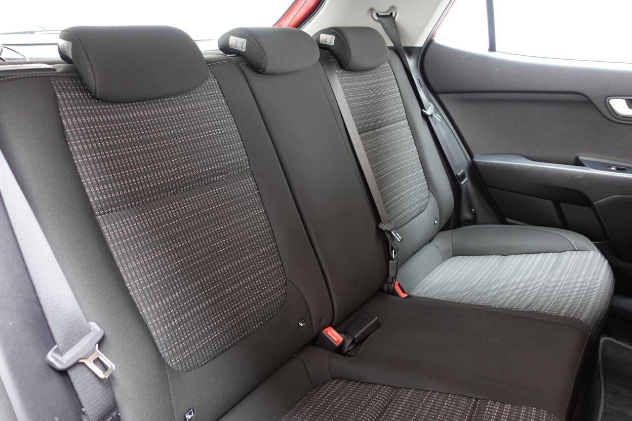 Kia Stonic - Image 18