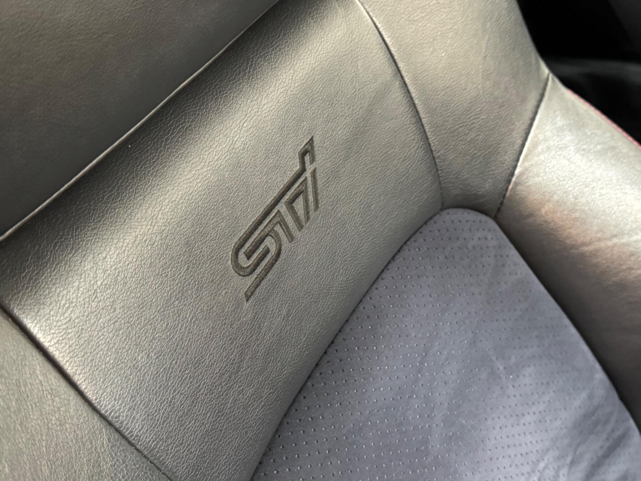 Subaru Legacy - Image 11