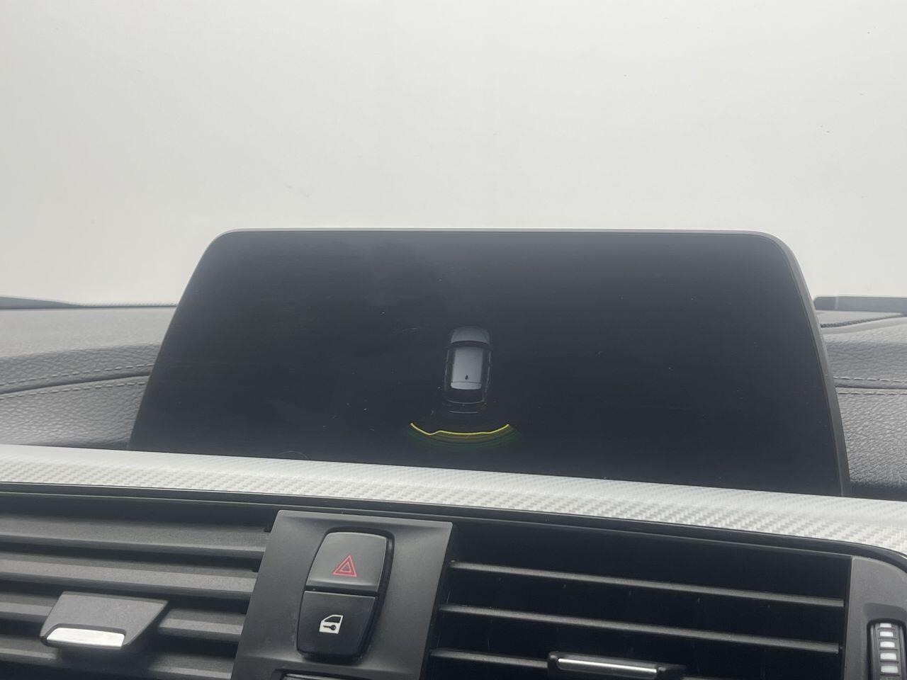 BMW 3 Series - Image 40