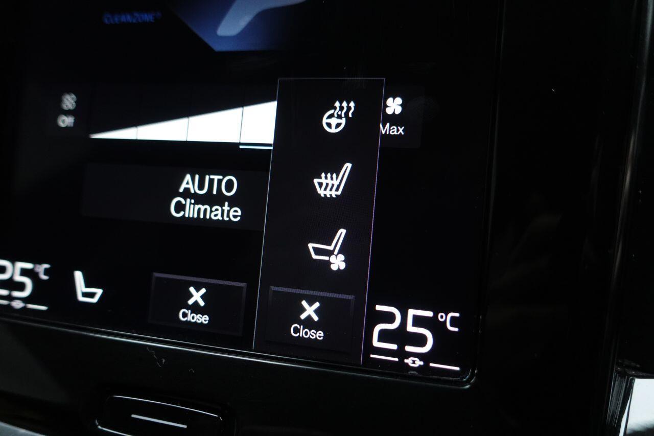 Volvo S60 - Image 32