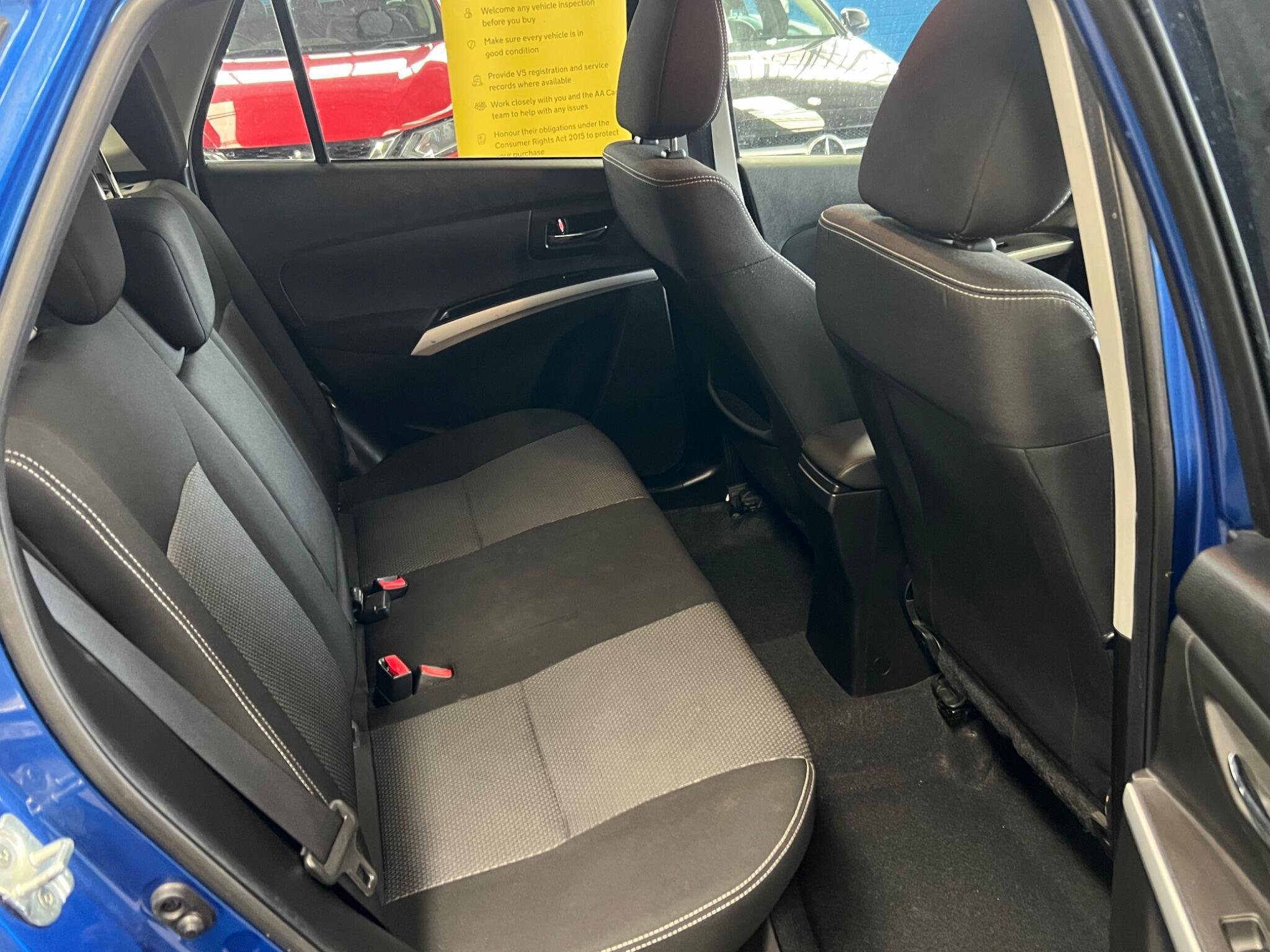 Suzuki SX4 S-Cross - Image 21