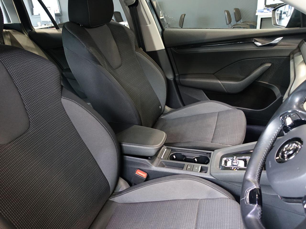 Skoda Octavia - Image 13