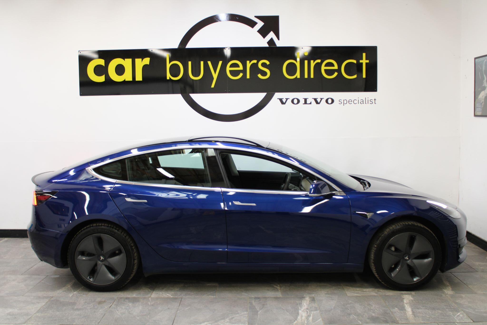 Tesla Model 3 - Image 8