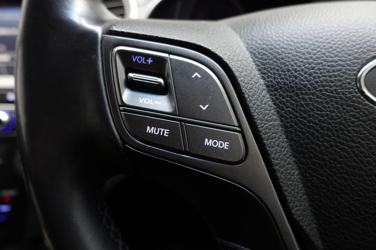 Hyundai Santa Fe - Image 28