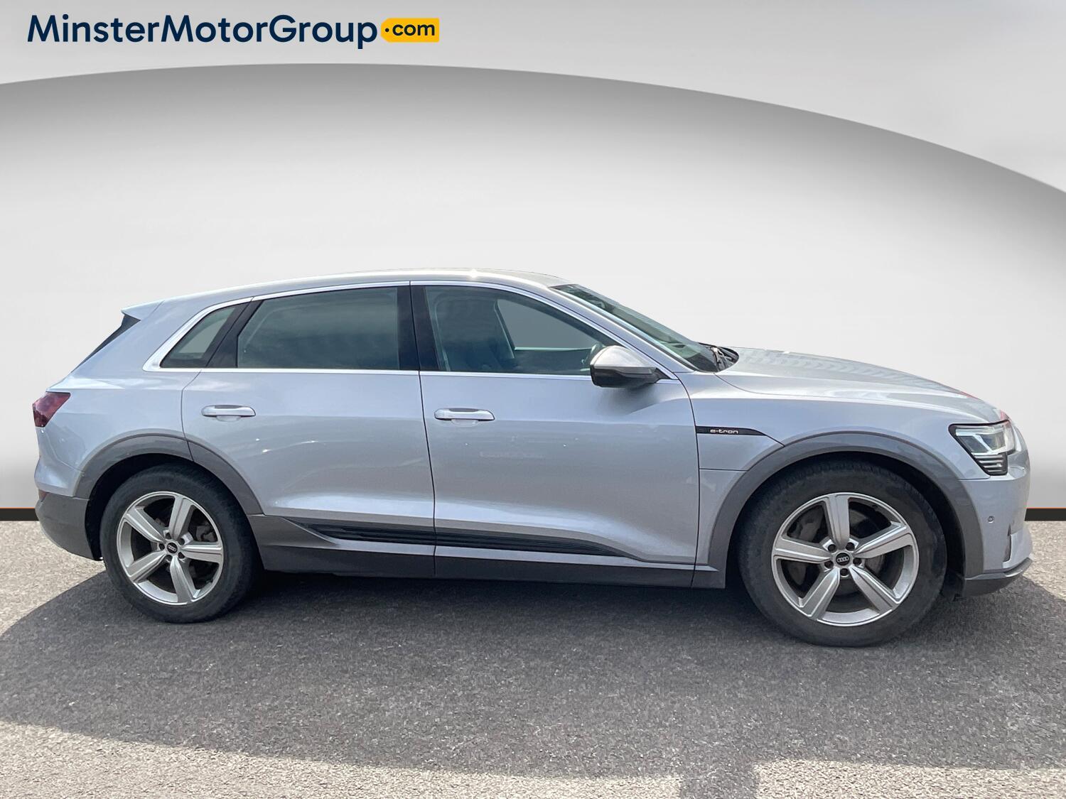 Audi E-Tron - Image 2