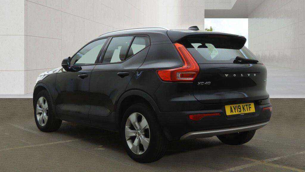 Volvo XC40 - Image 3