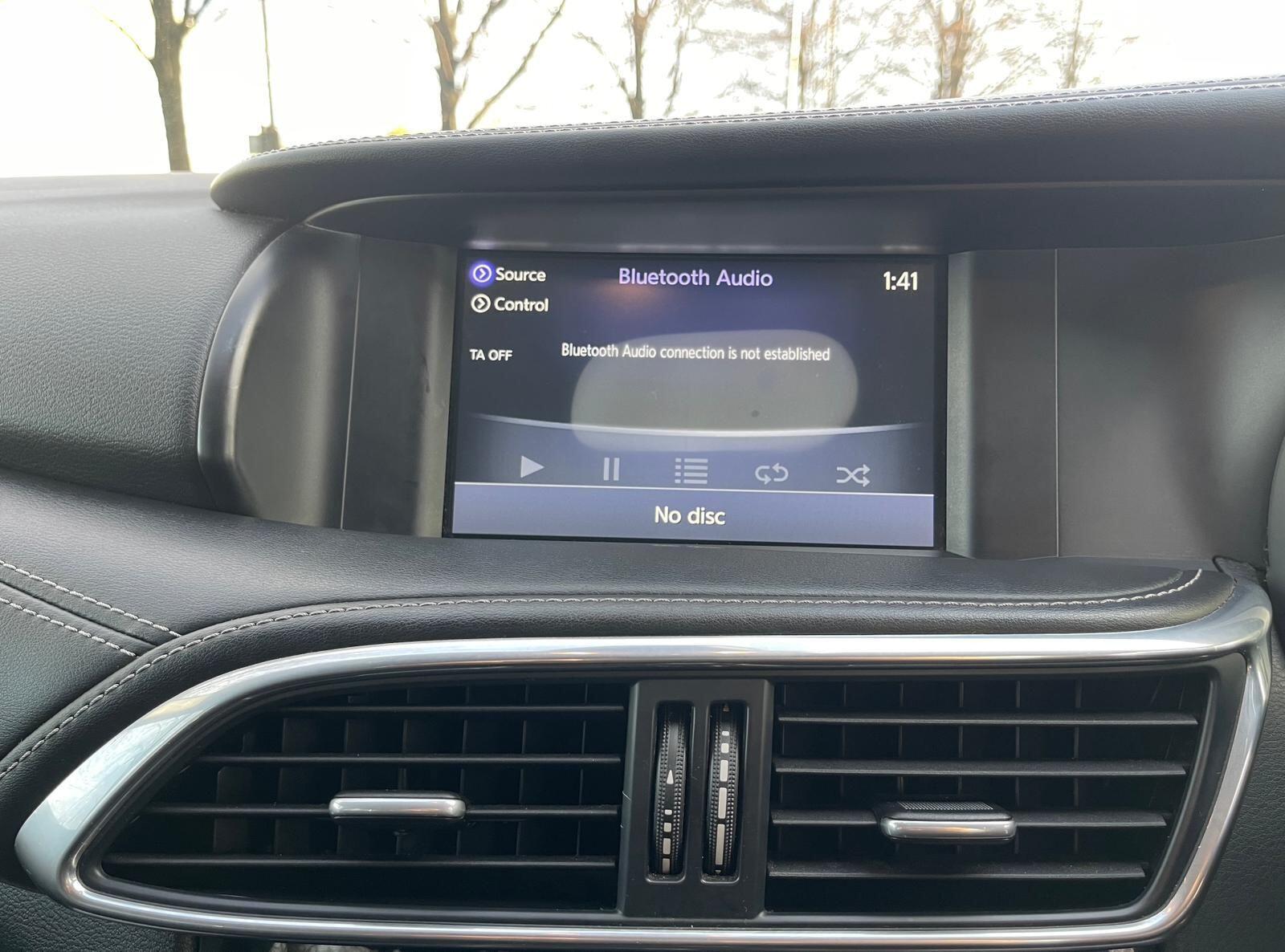 Infiniti Q30 - Image 36