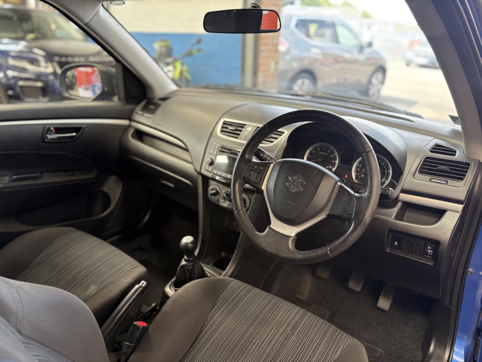 Suzuki Swift - Image 11